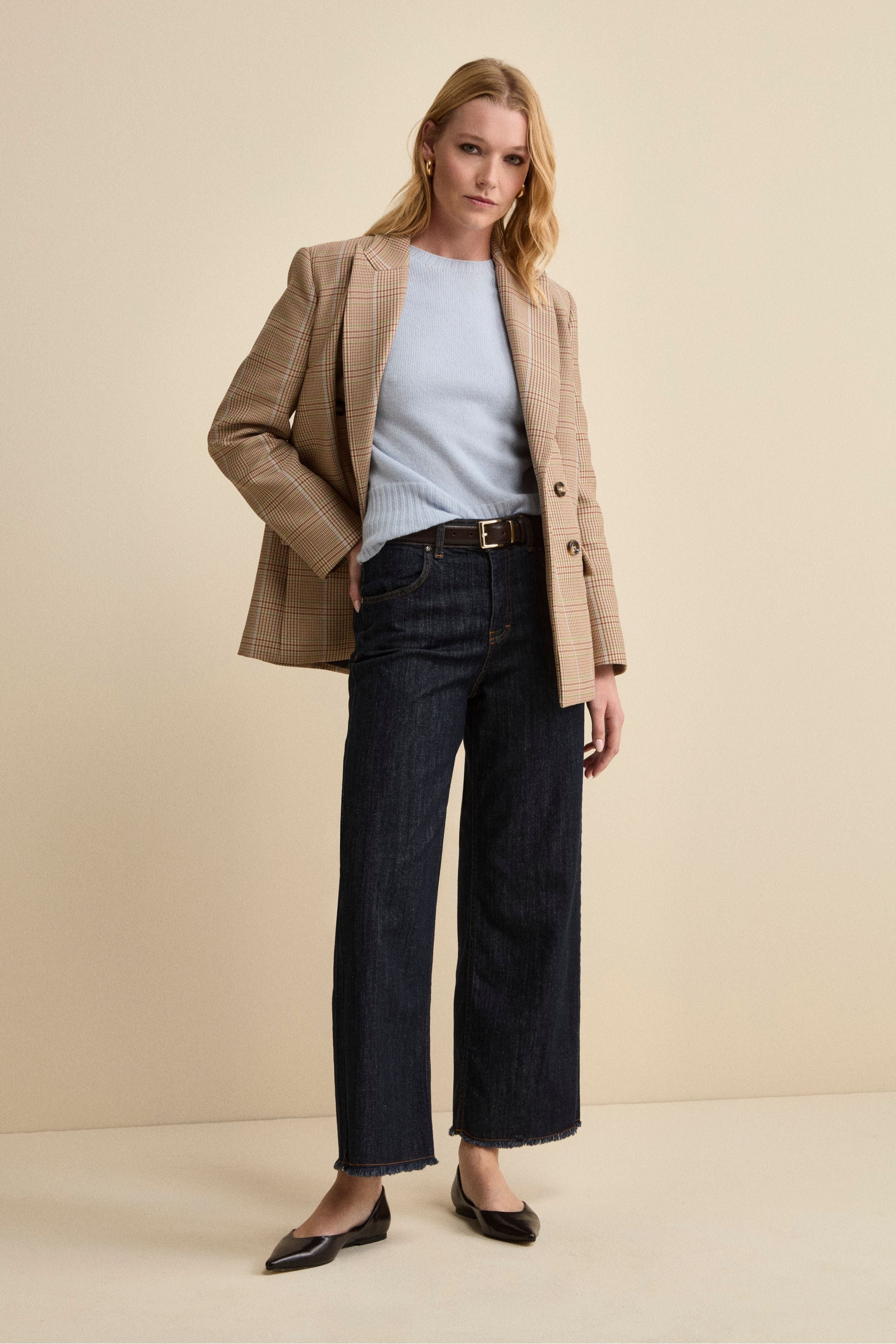 Ausgefranste Jeans mit weitem Bein - DENIM