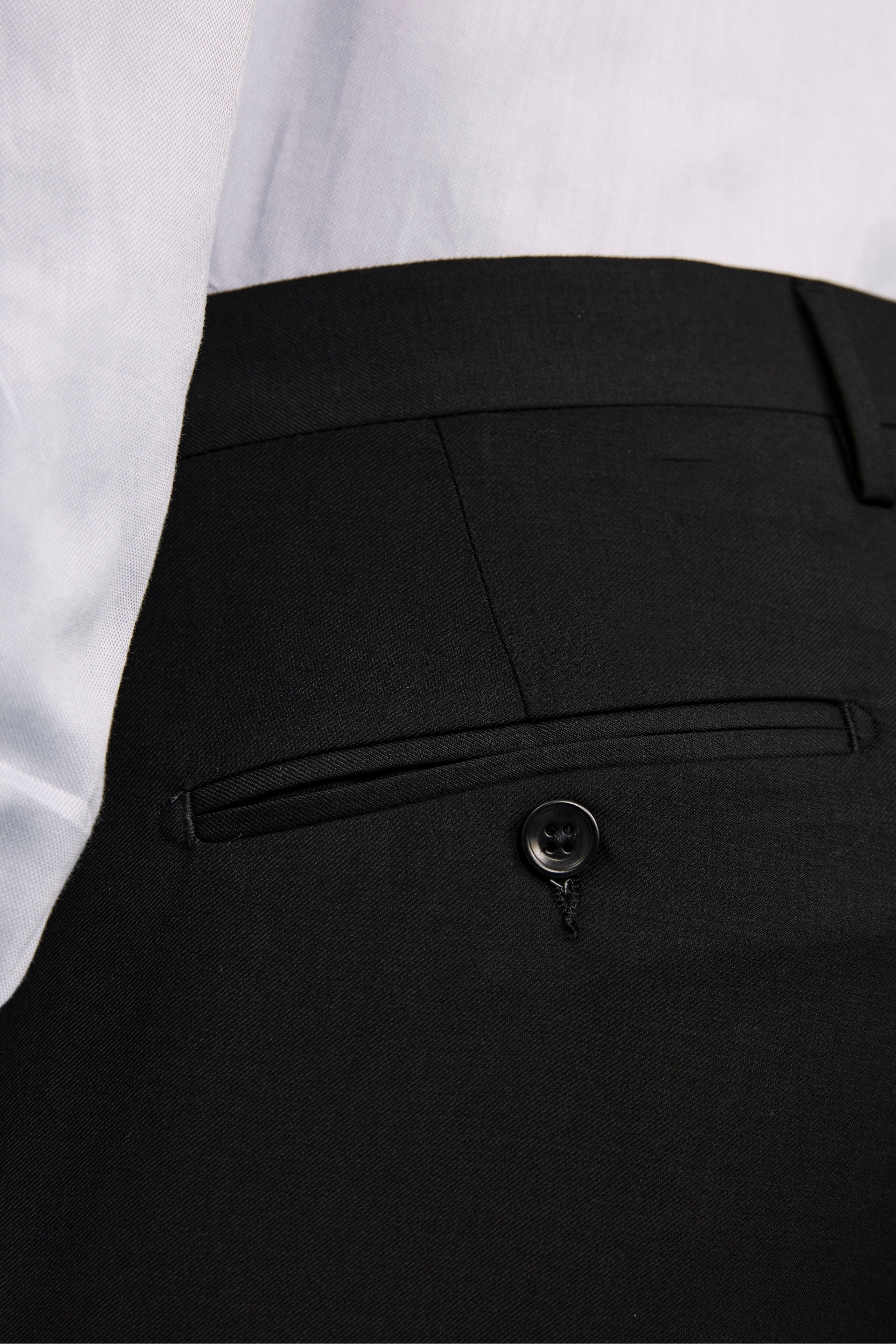 Abito Sallia Monopetto Slim Fit in Lana Vergine - NERO