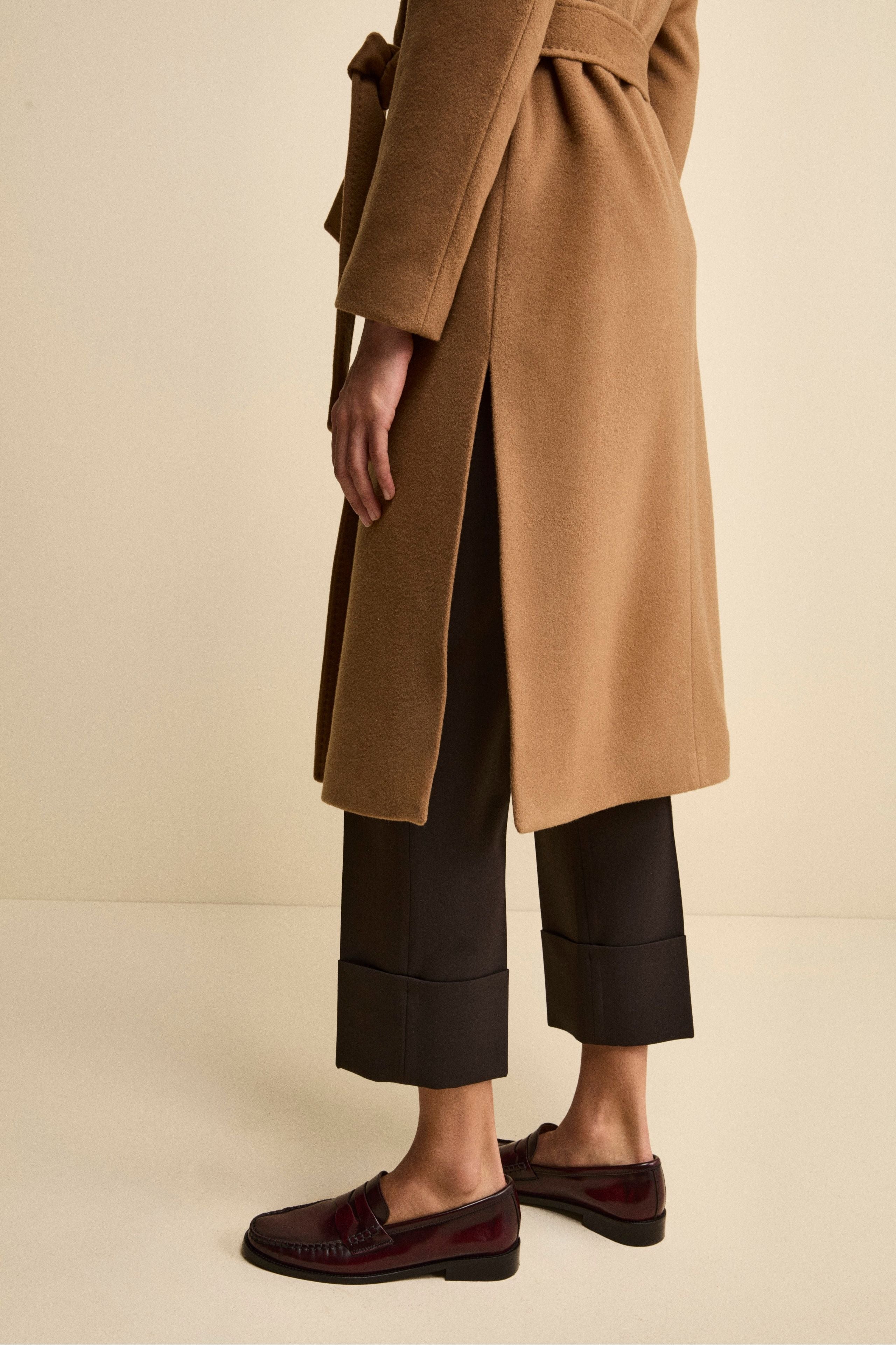 Long Coat in Wool and Cashmere with Hood - Camel