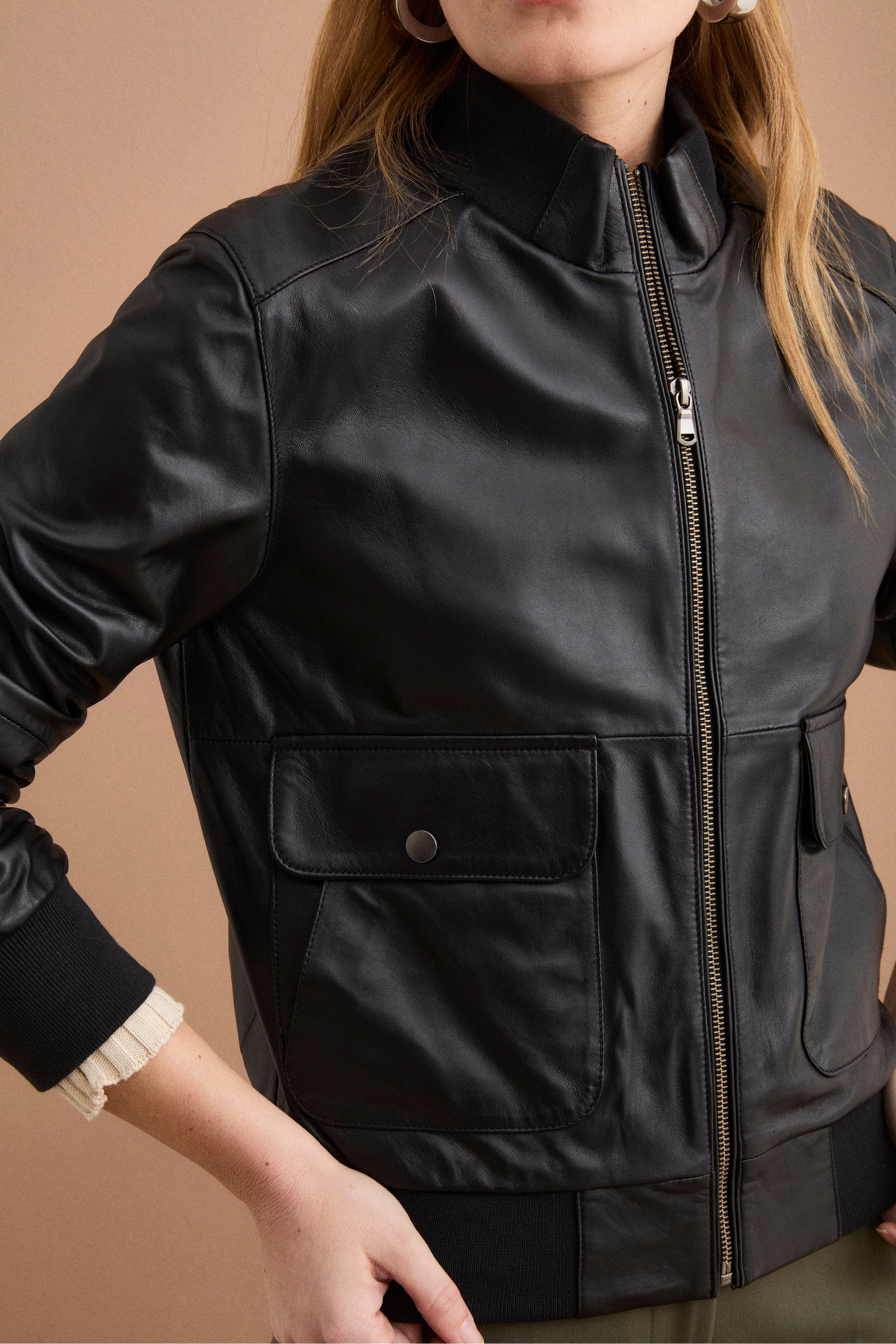 Bomber in Pelle con Tasche - NERO