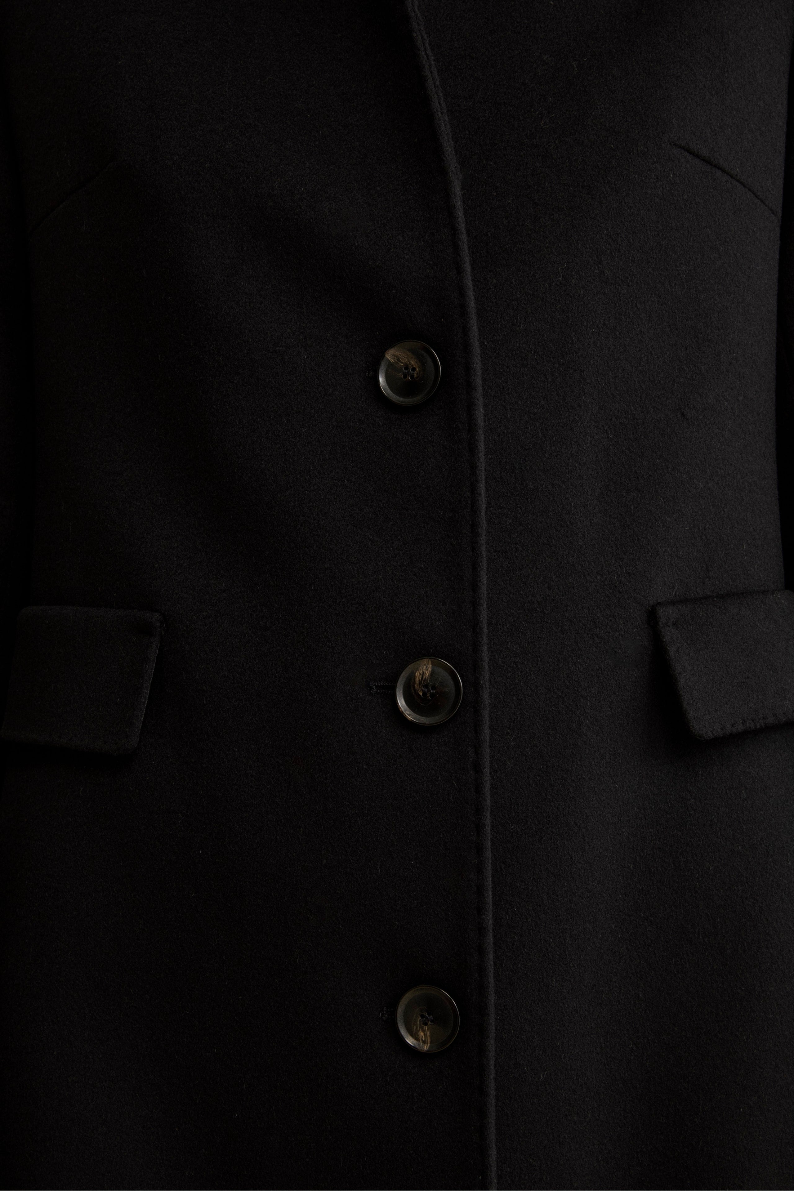 Fitted Midi Coat in Wool and Cashmere Blend - BLACK