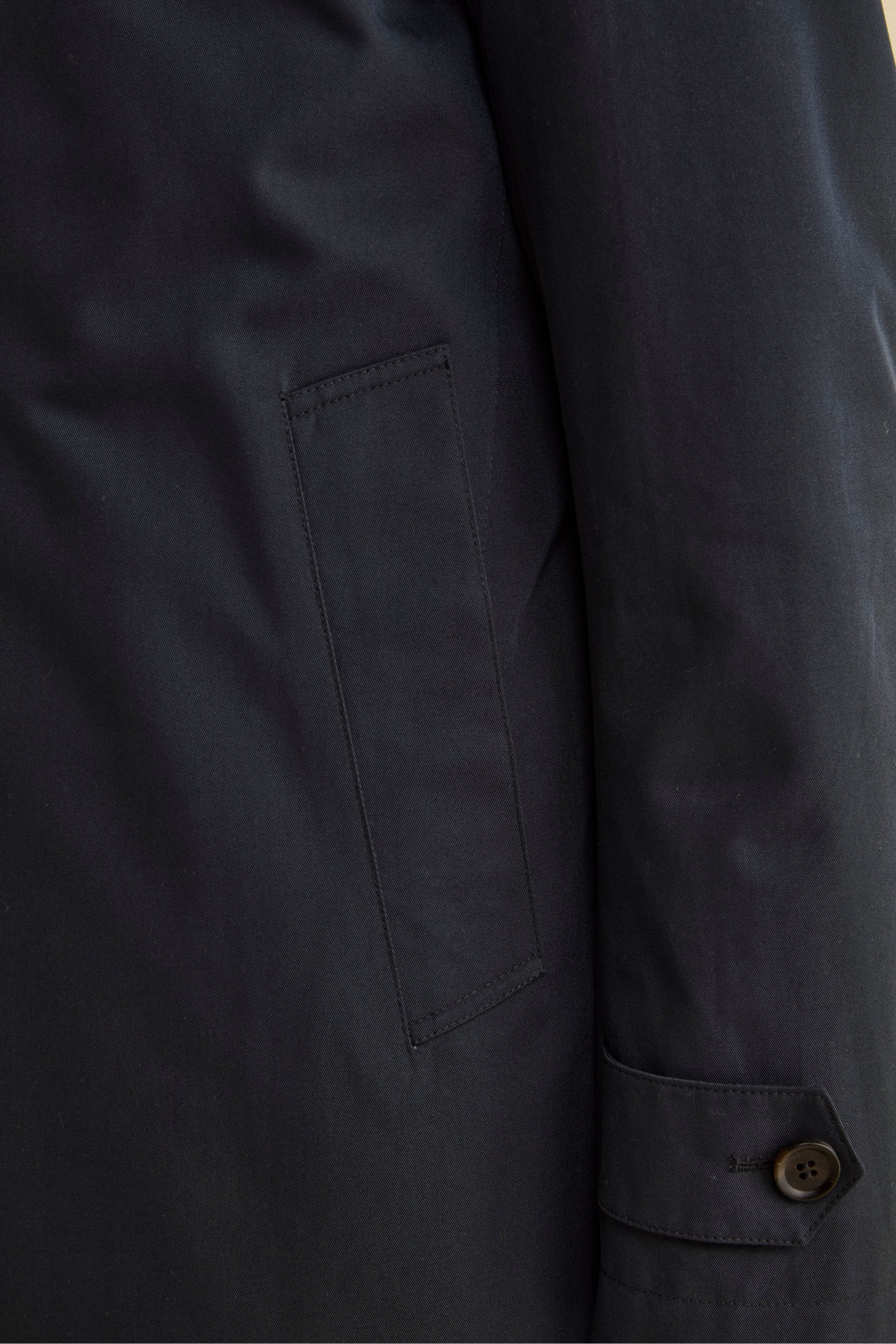 Mittellanger Winter-Regenmantel mit Steppfutter - BLAU