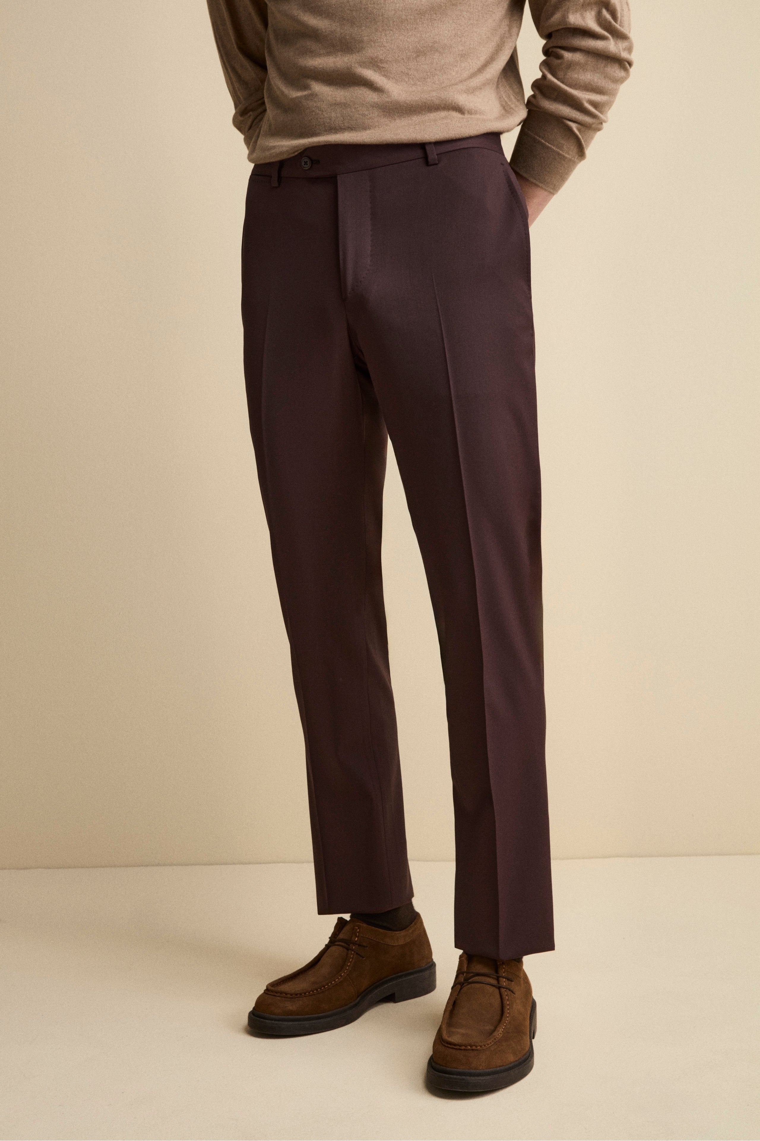 Regular-Fit Single-Breasted Suit in Virgin Wool with Notch Lapels - Burgundy