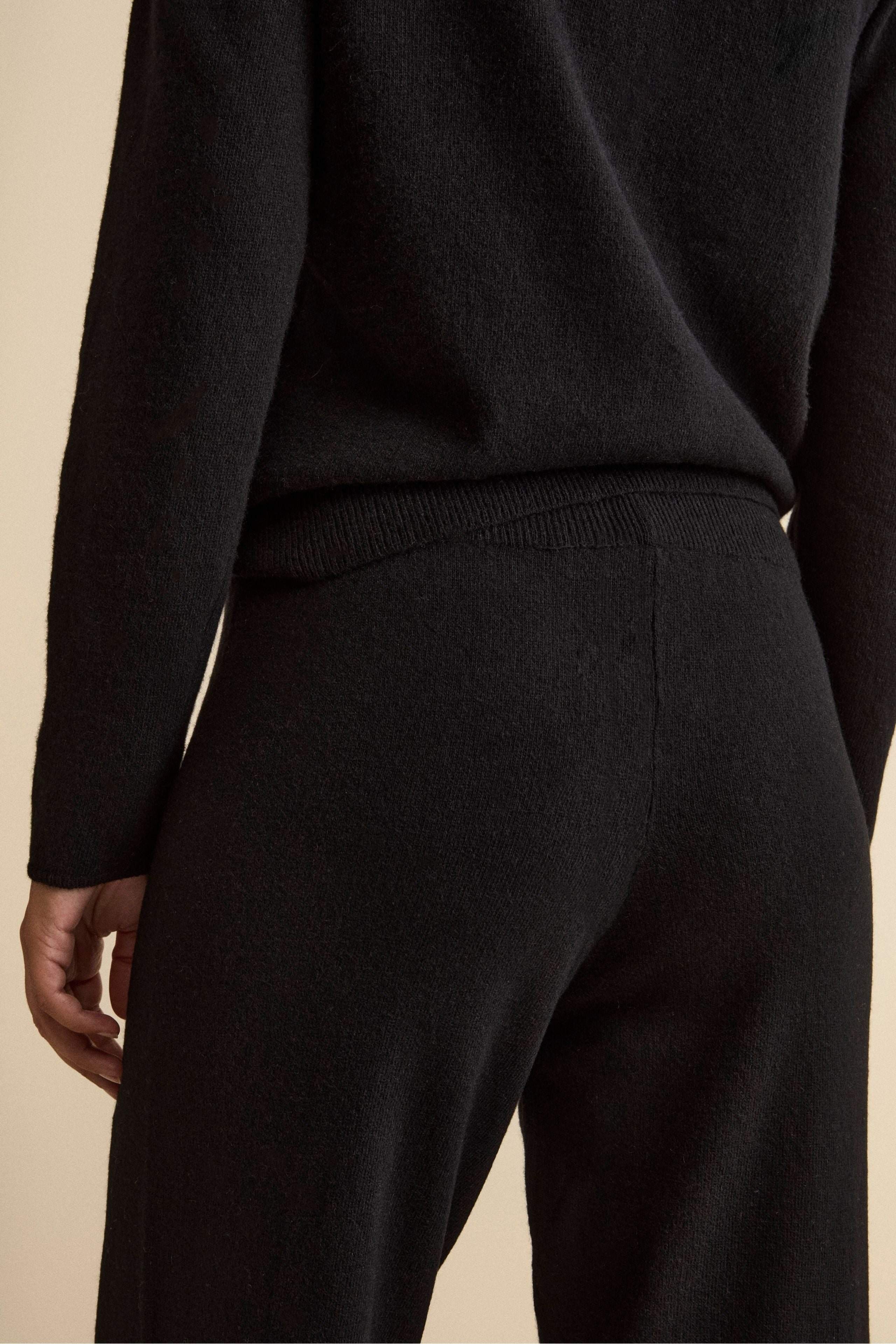 Combinaison Douce en Cachemire - NOIR