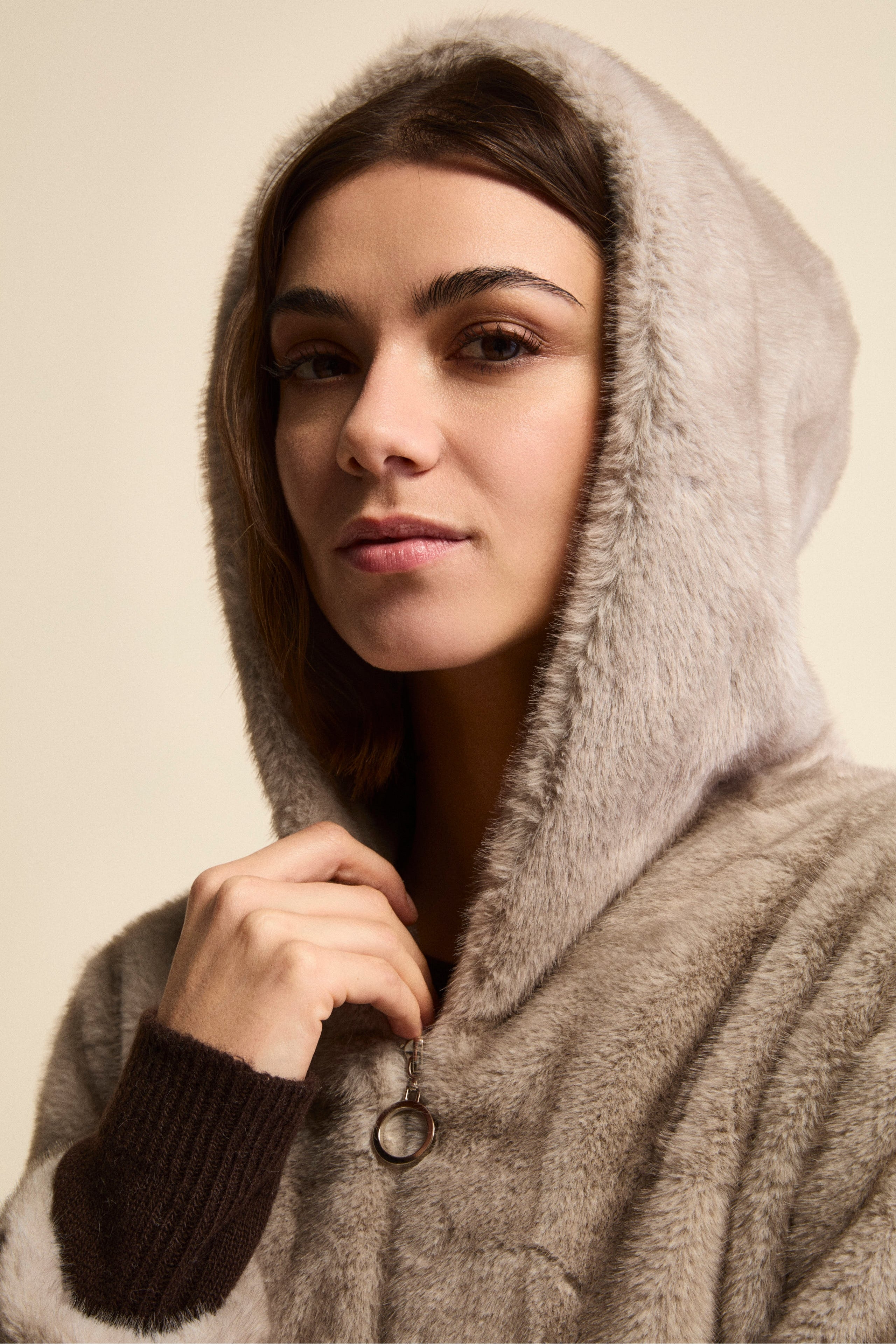 Fur Jacket with Zip and Hood - GREY