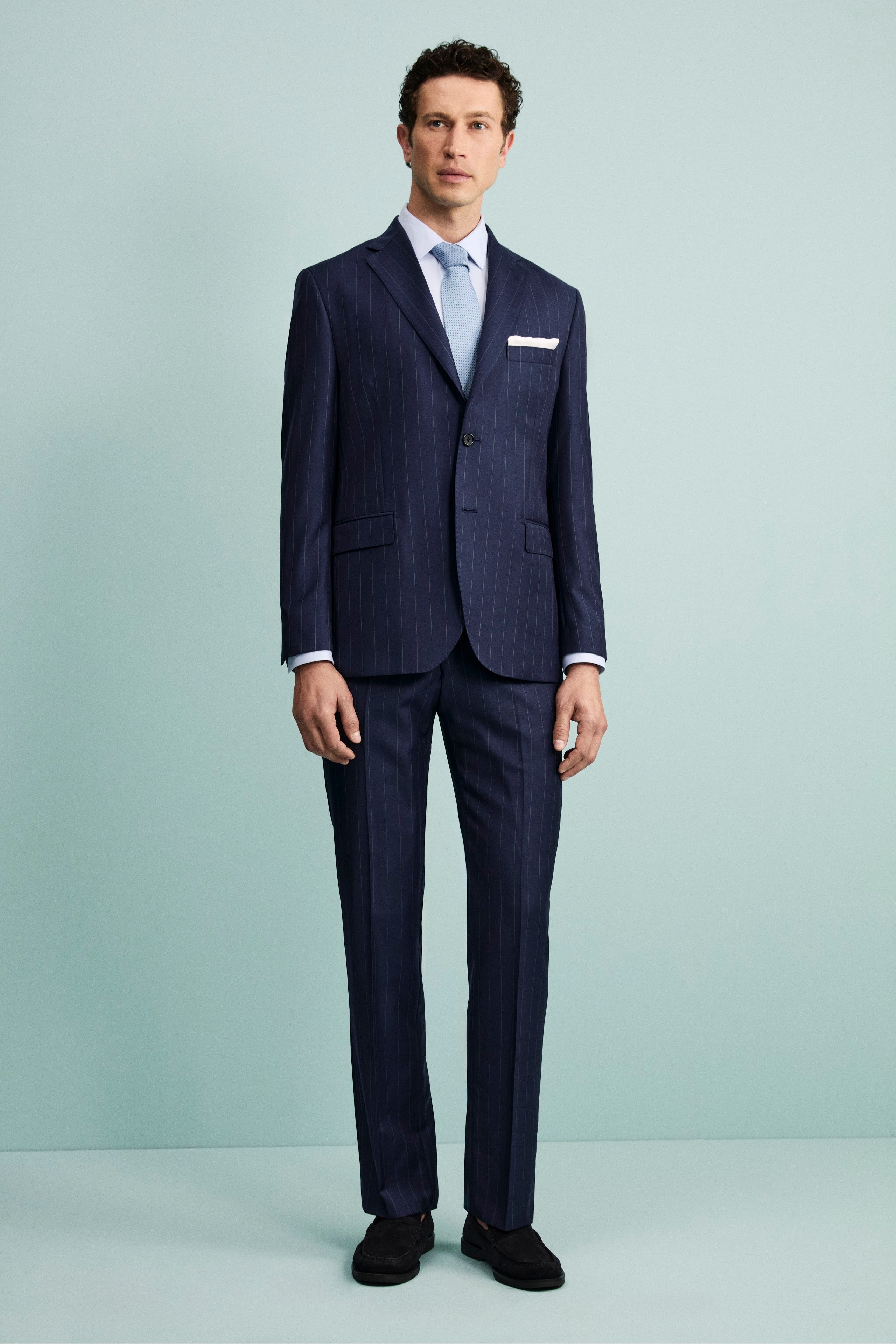 Abito Gessato Monopetto Comfort Fit in Lana Vergine - BLU APERTO GESSATO