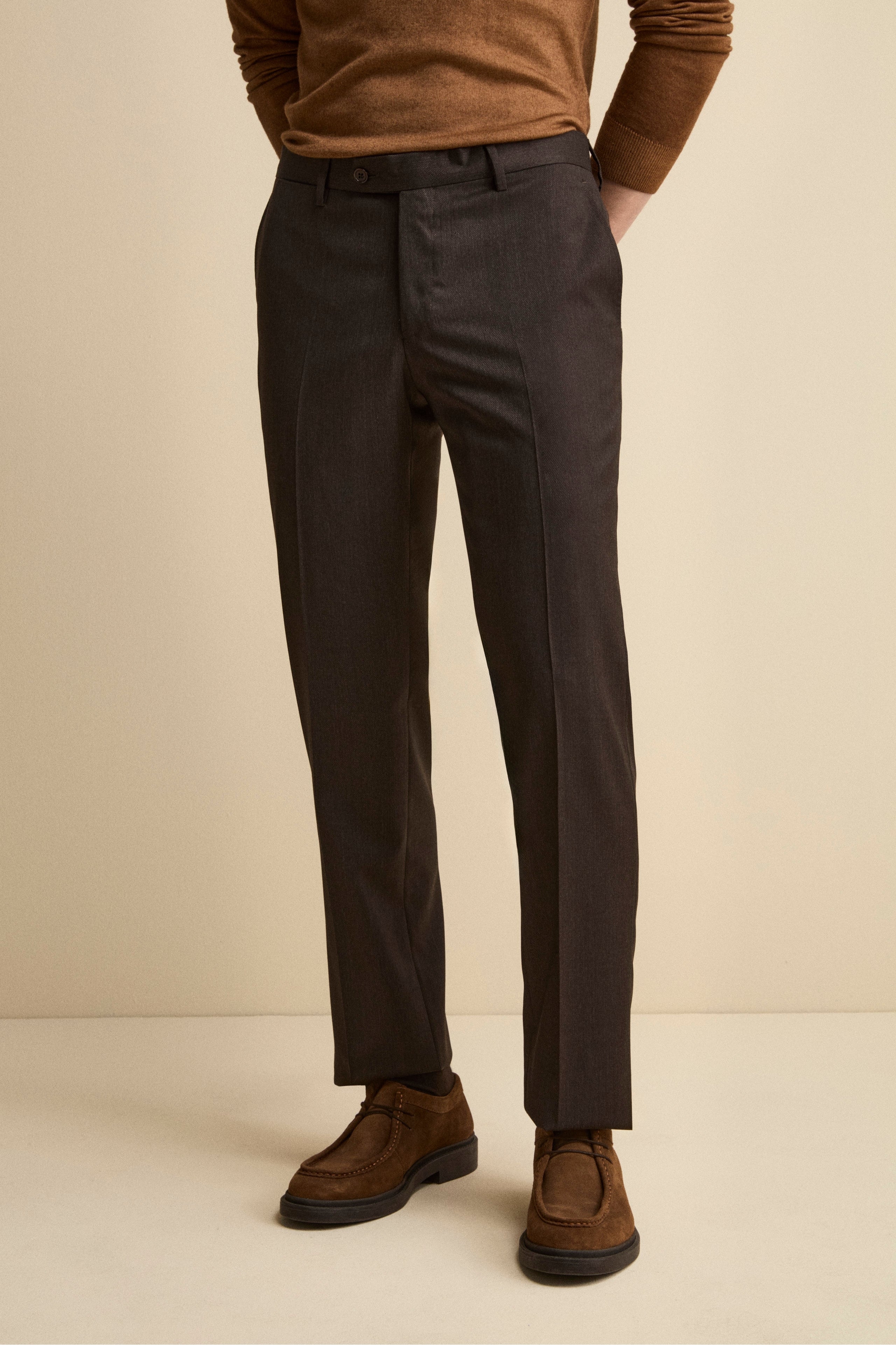 Comfort-Fit Single-Breasted Suit in Virgin Wool - brown