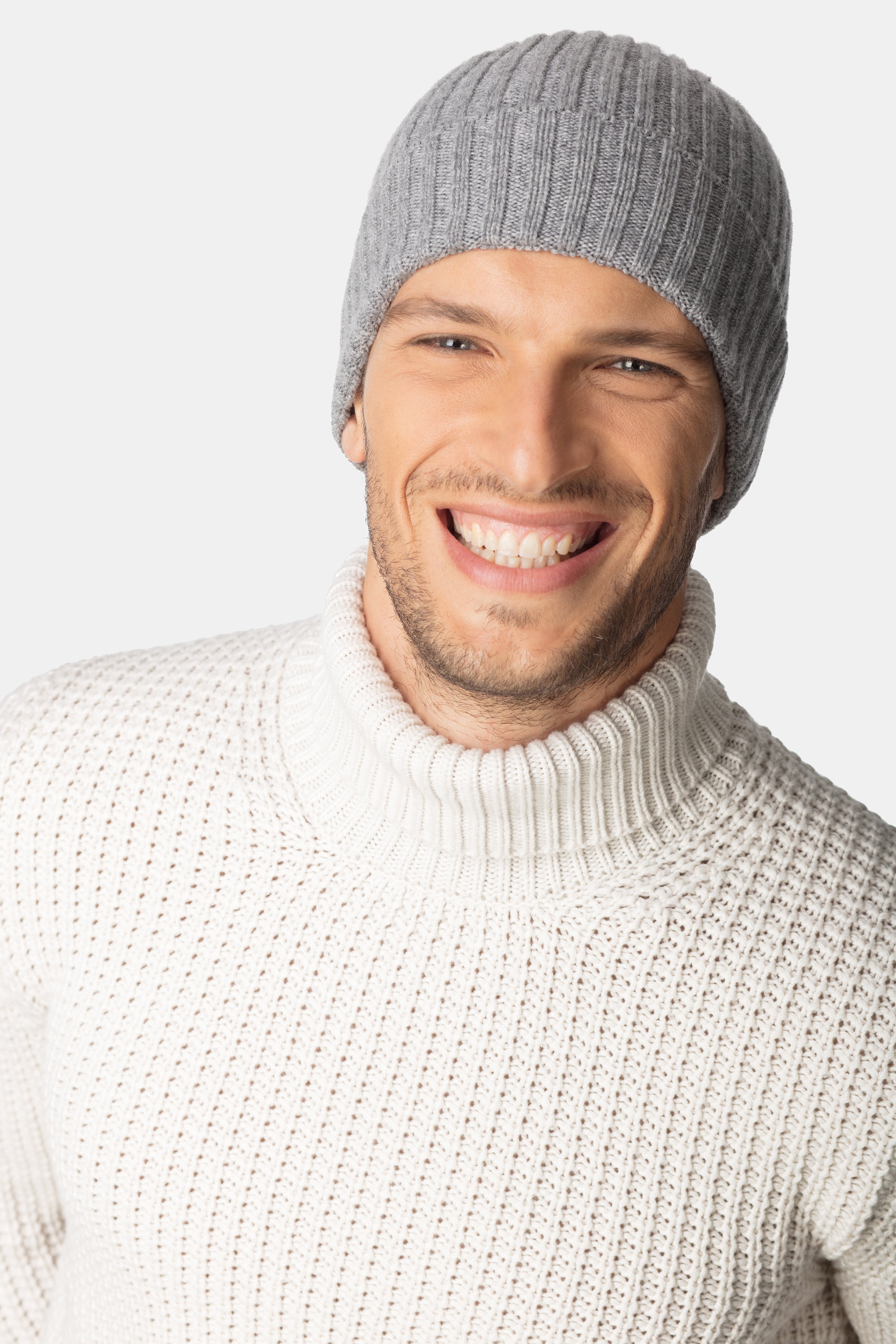 Cappello in cashmere a coste - GRIGIO MEDIO