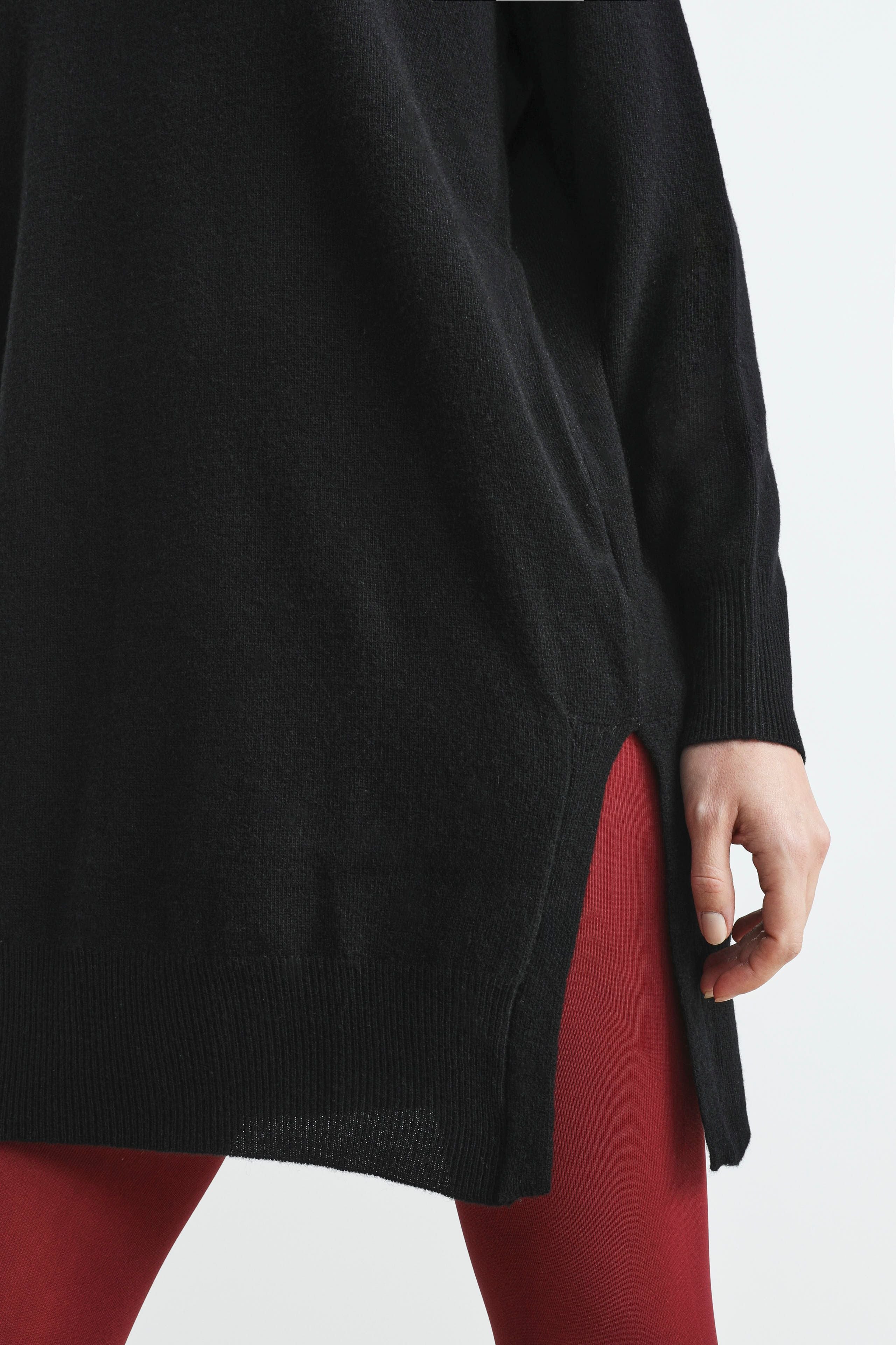 Abito dolcevita in lana - NERO