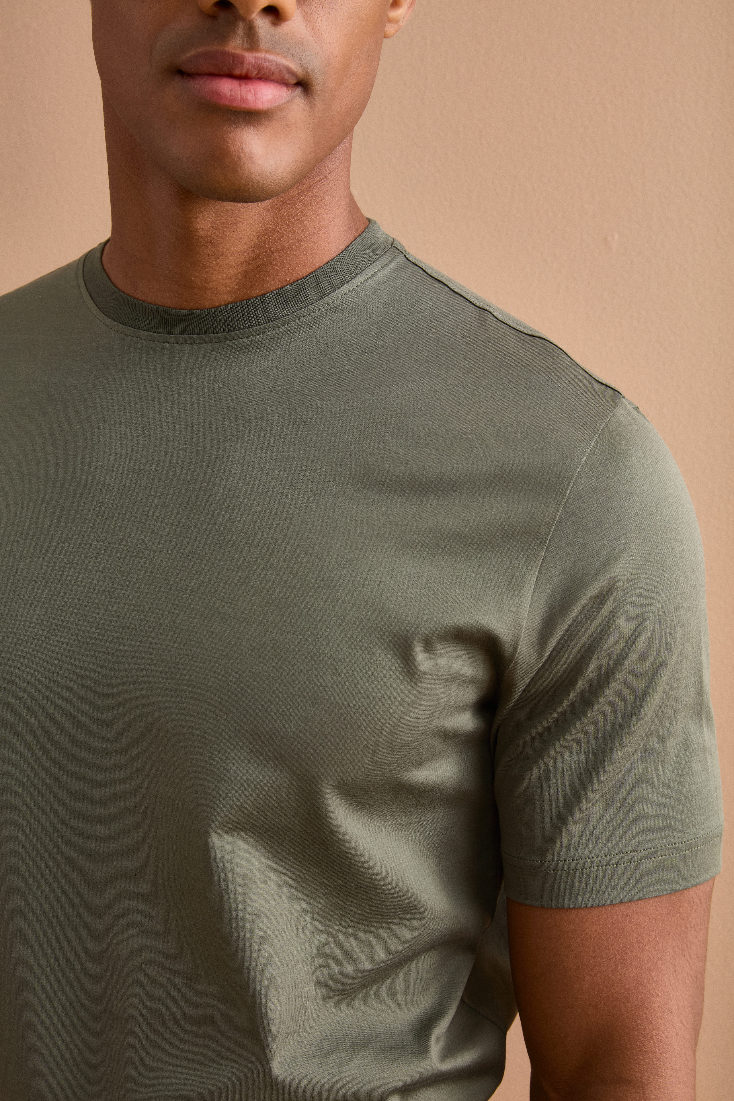 T-Shirt Slim in Filo di Scozia - VERDE MILITARE