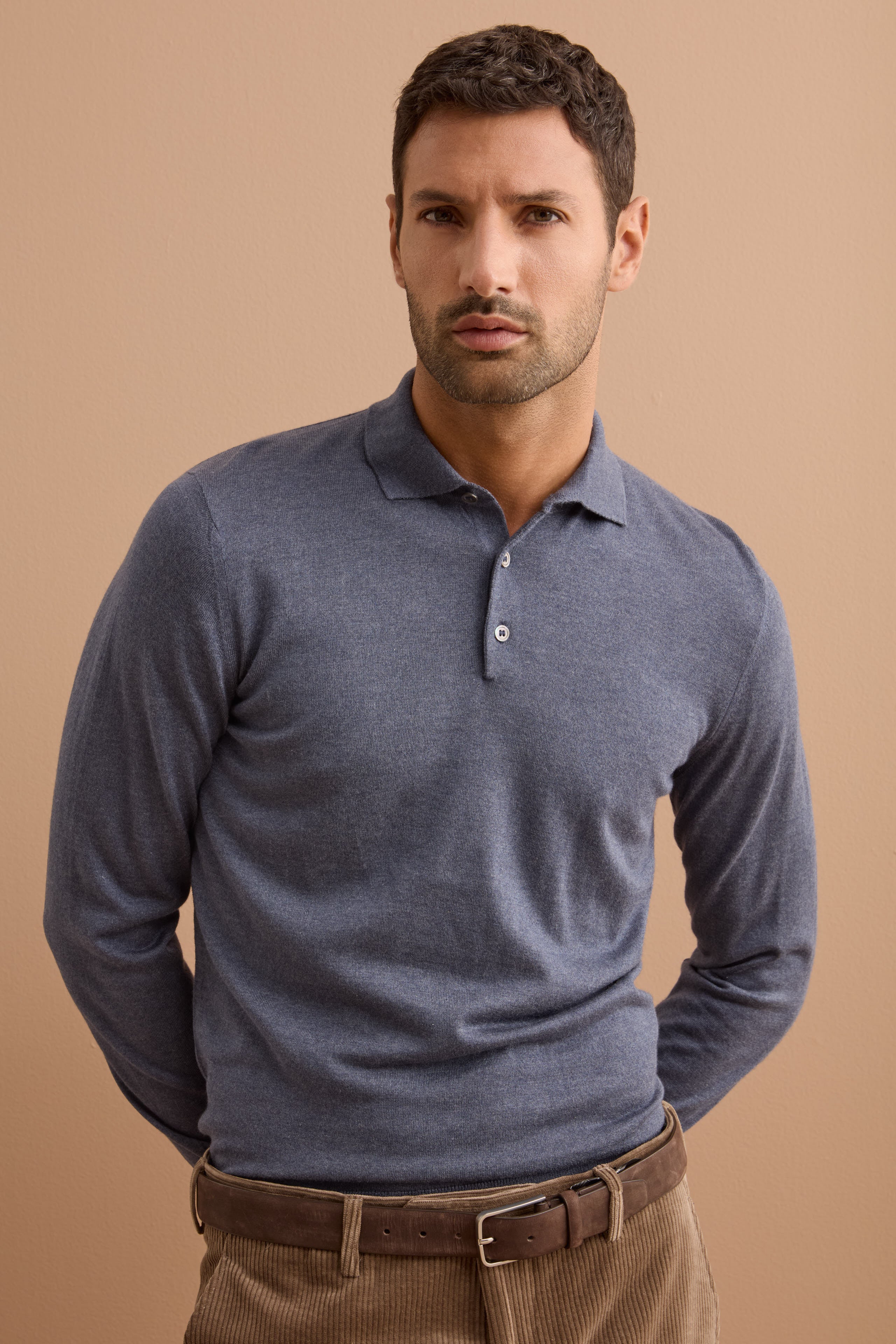 Poloshirt mit Knöpfen aus Seide und Kaschmir - -