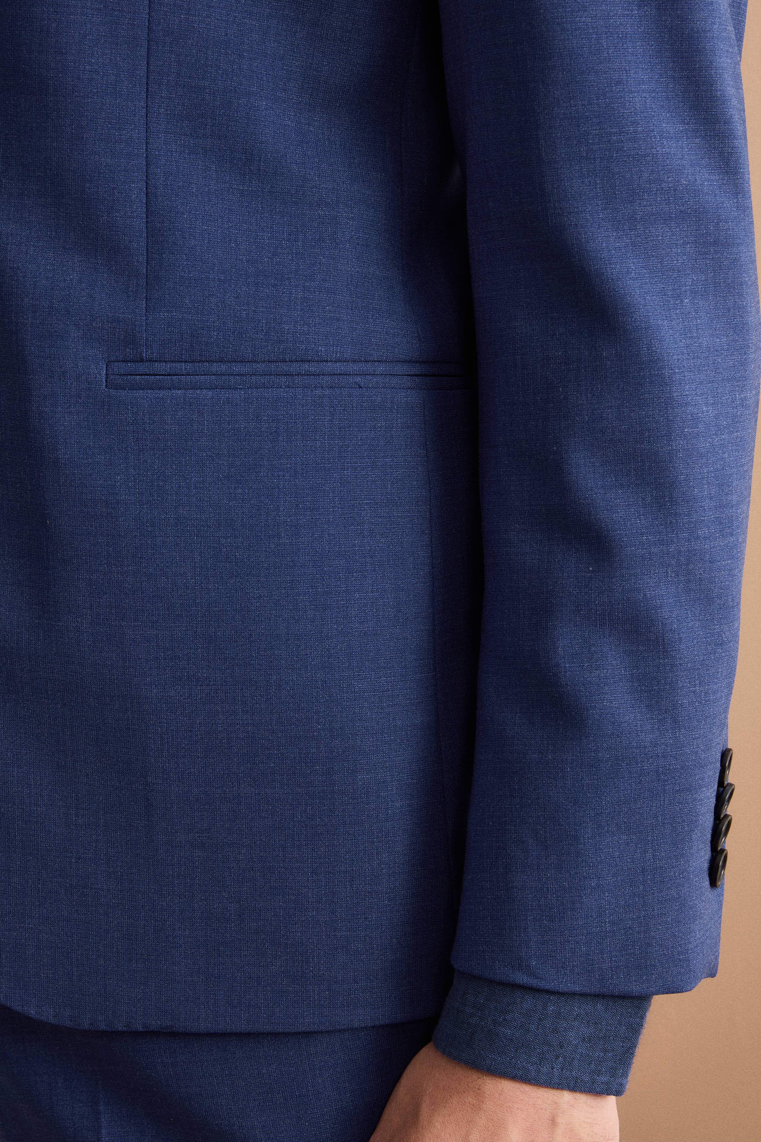 Halbgefütterter Anzug aus Schurwolle mit Spitzem Revers - Luftwaffe blau