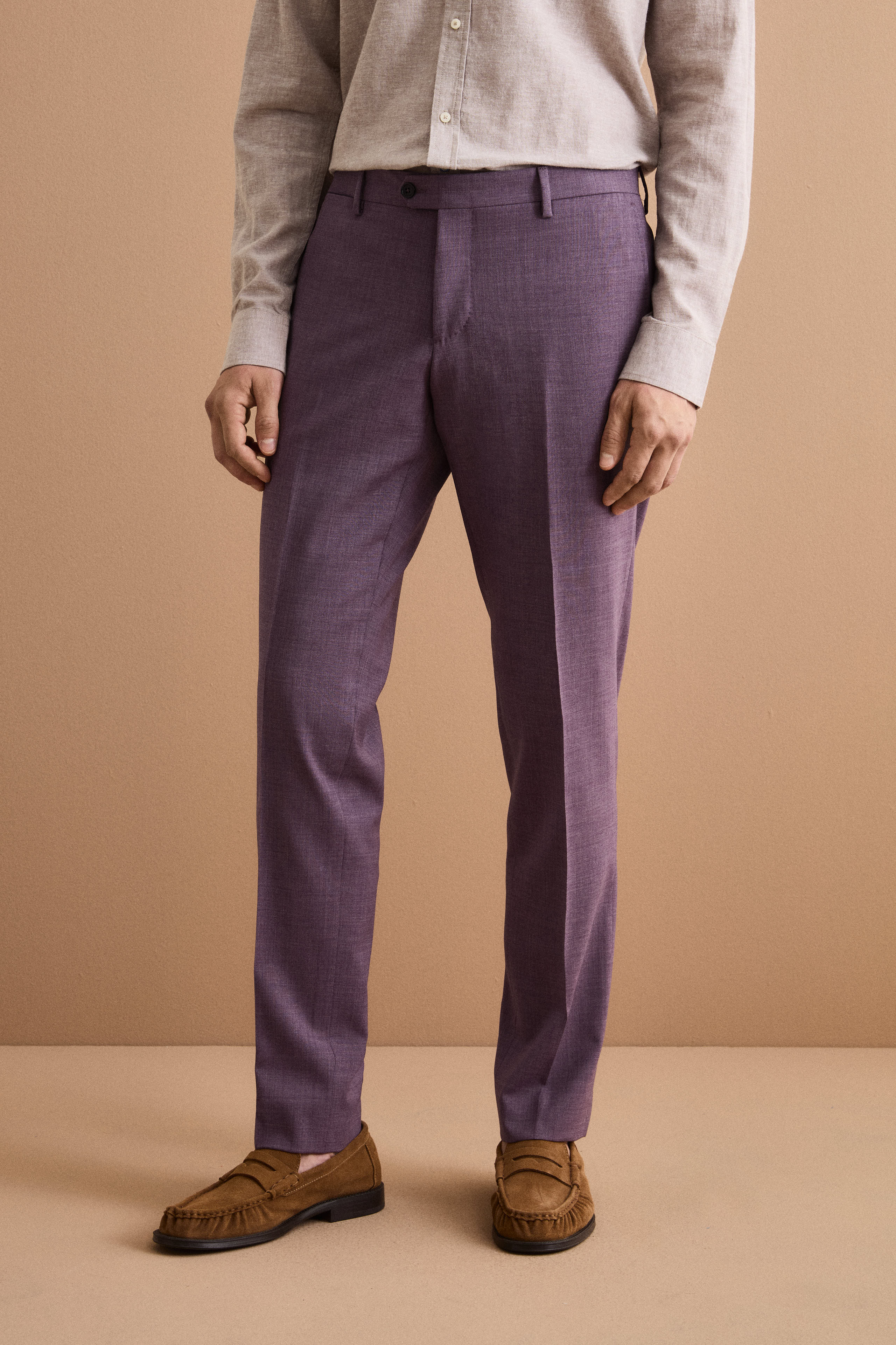 Einreihiger Anzug aus Schurwolle mit Spitzem Revers - Lila