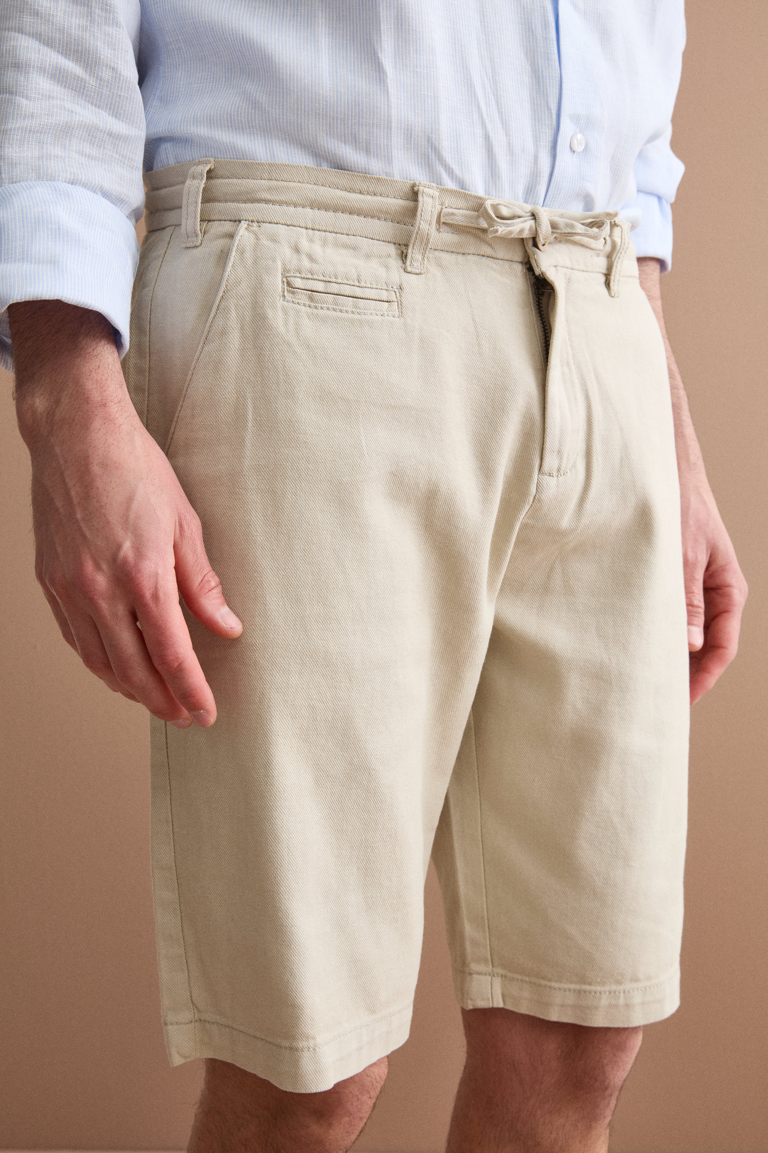 Cotton-blend bermuda shorts with drawstring - Sand brown