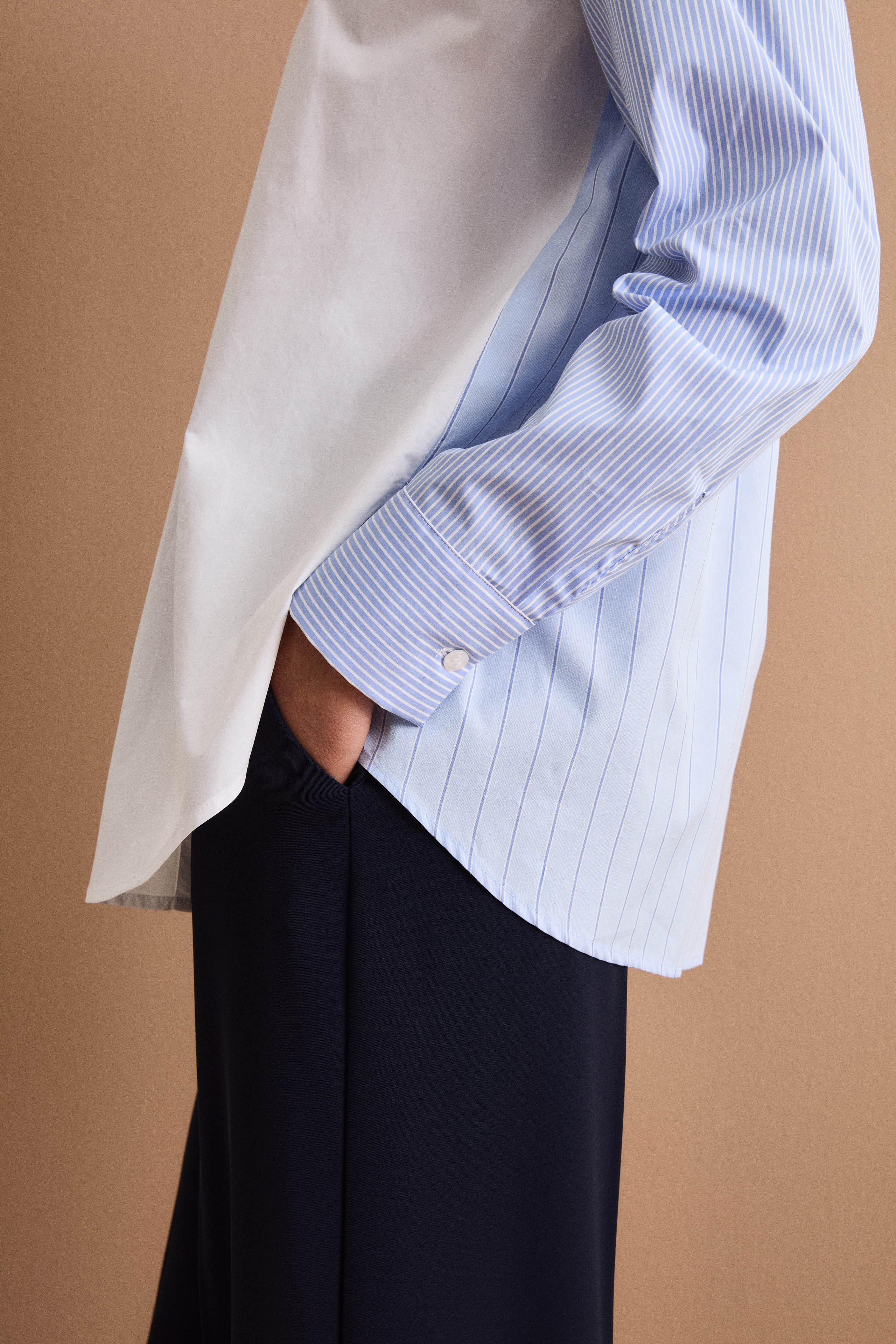 Oversize-Patchwork-Hemd aus Baumwolle - Hellblaues Muster