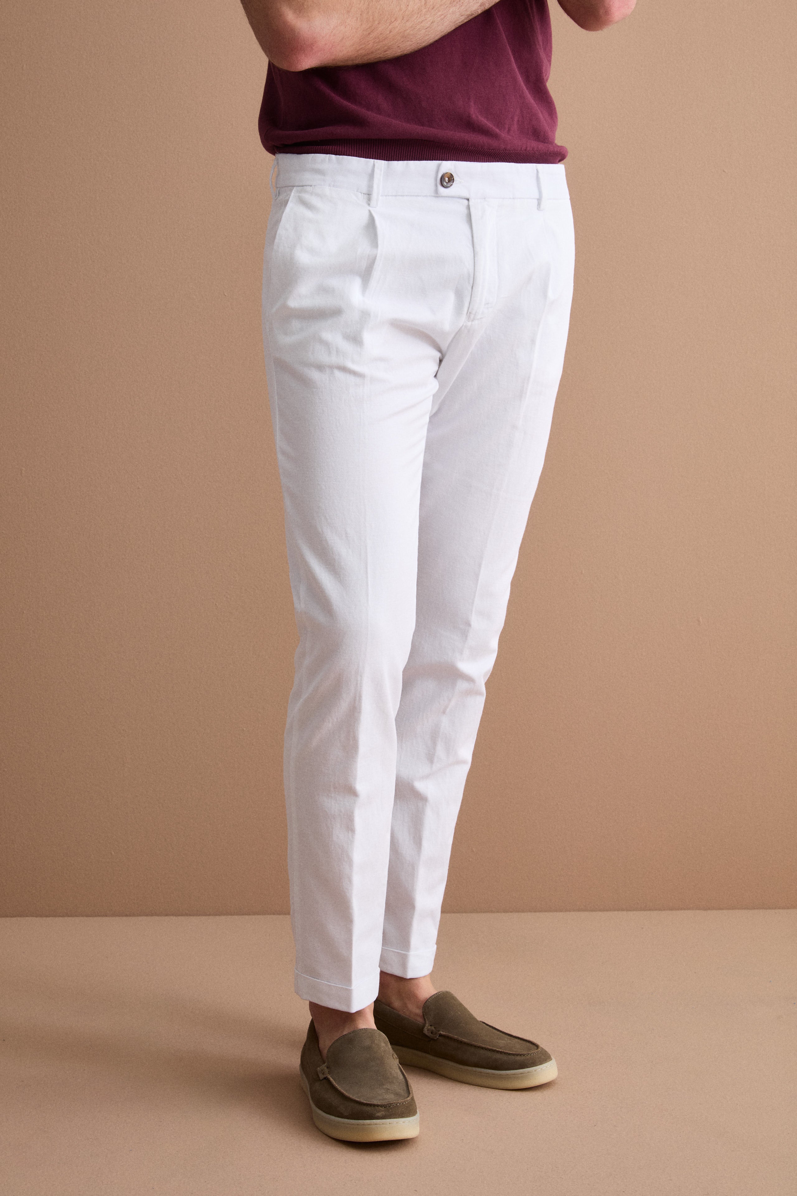 Pantalon Carrot en Mélange de Lin avec Pinces et Revers - BLANC