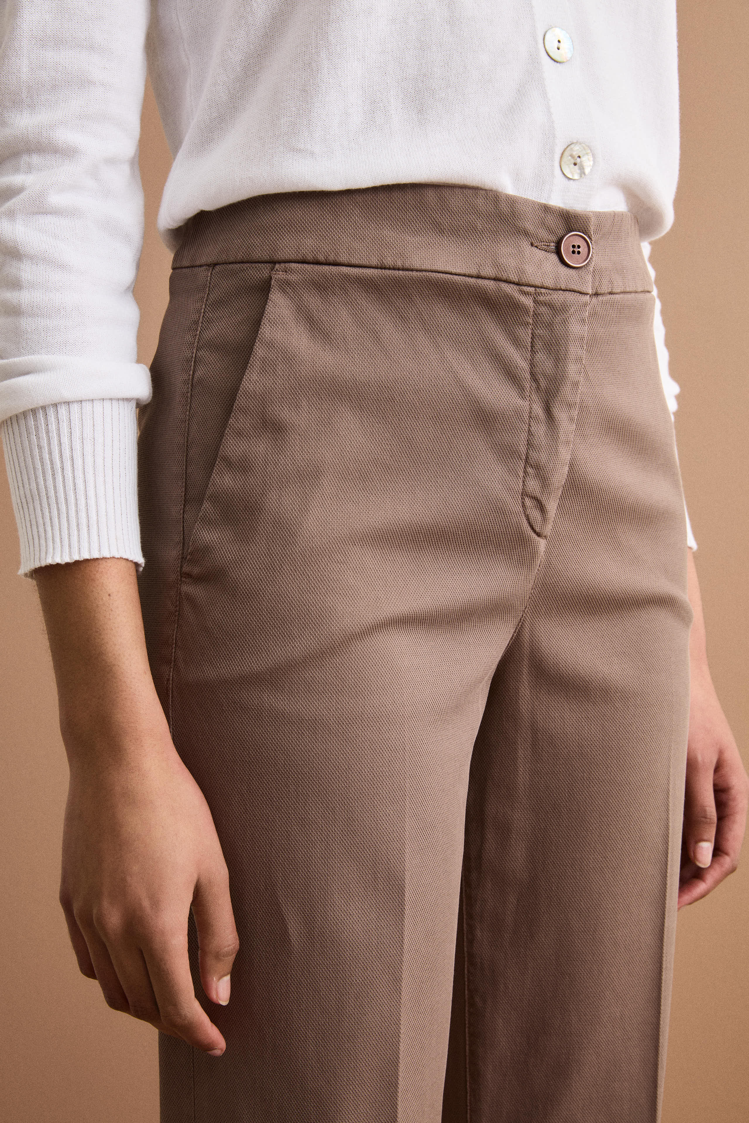 Straight-Leg-Hose mit Aufschlag aus Baumwollmischung-Piqué - KAFFEE