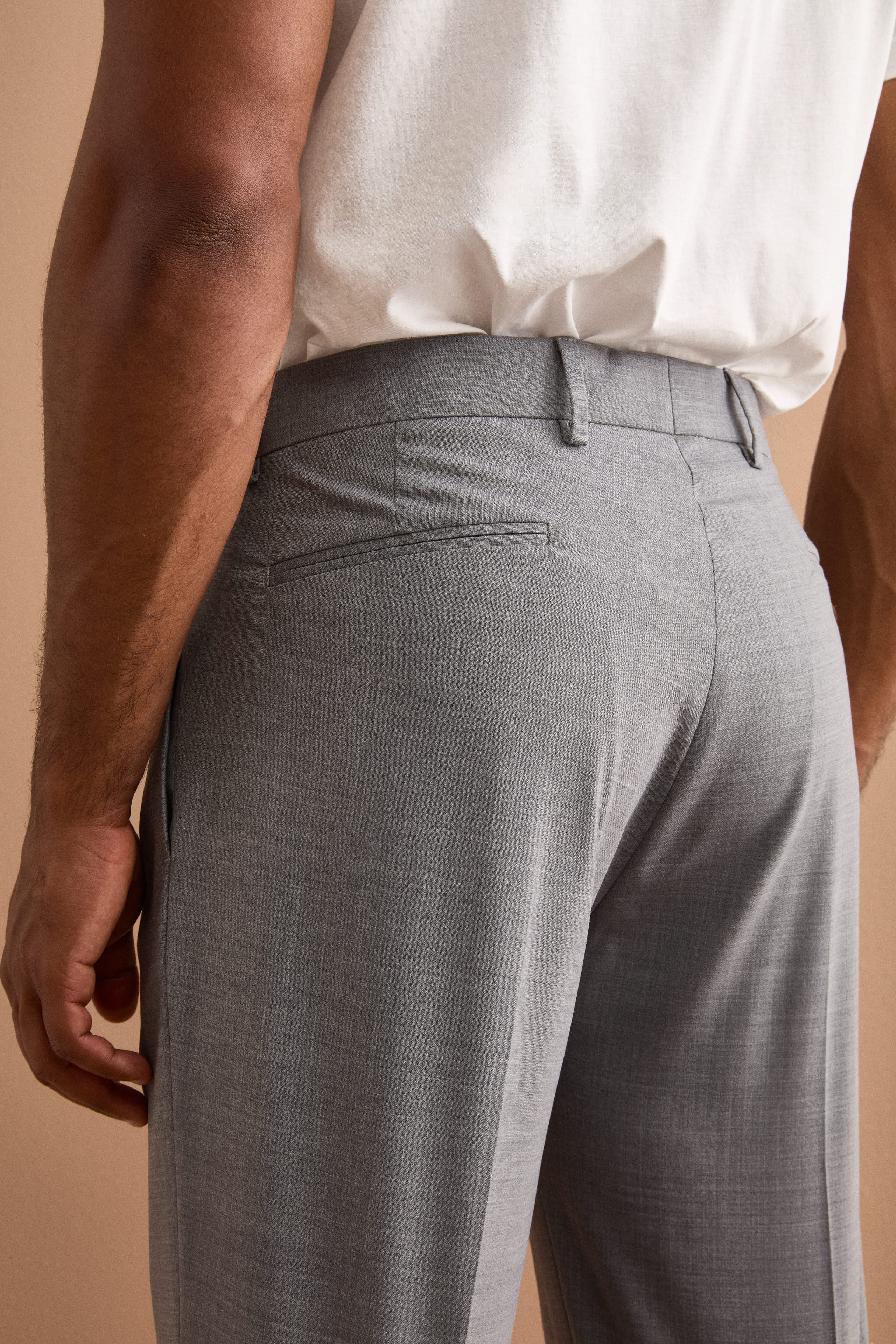 Straight-Leg Pleated Trousers in Wool Blend - Light grey
