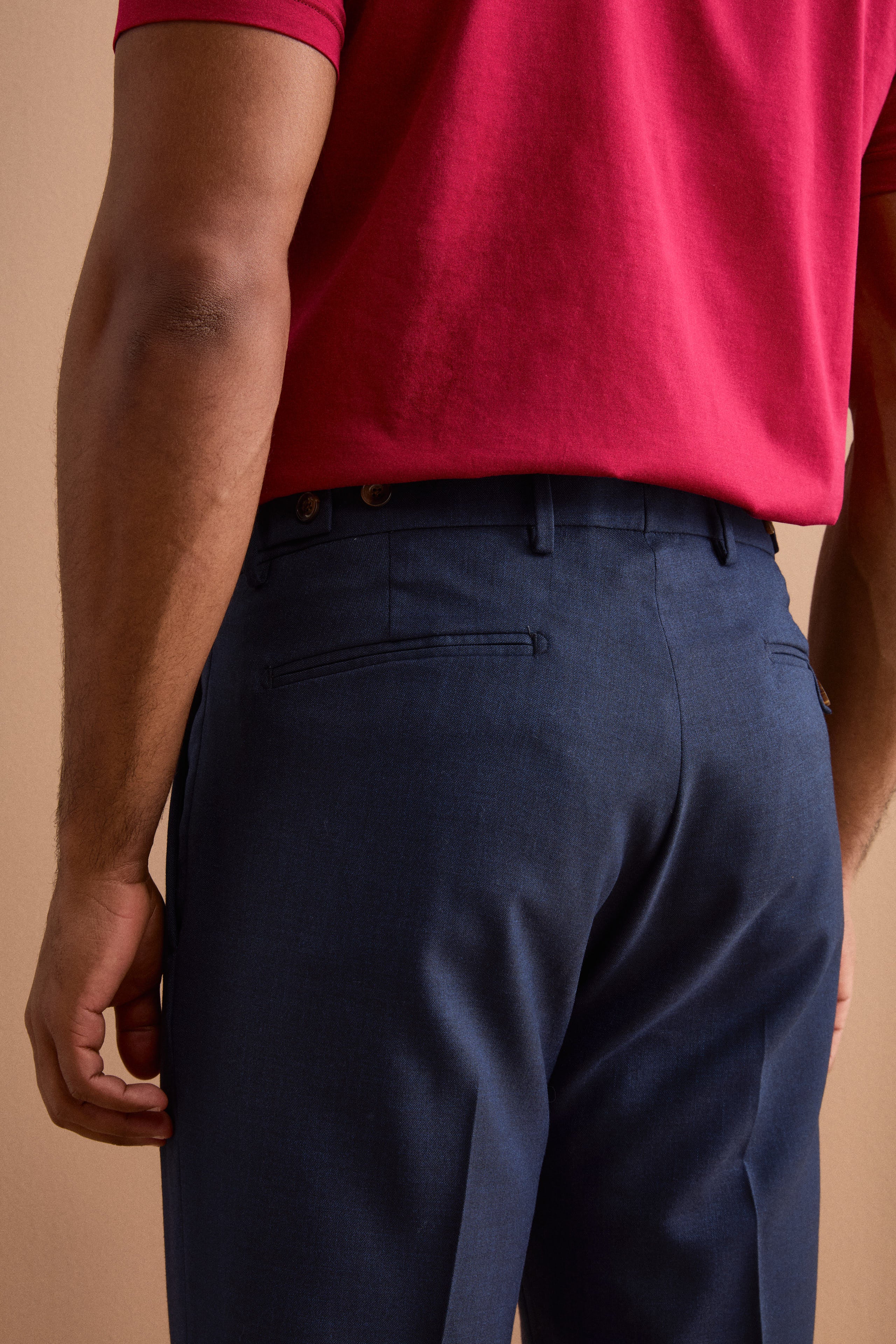 Slim-Fit-Hose aus Wollmischung mit Bundfalten und Umschlag am Saum - BLAU