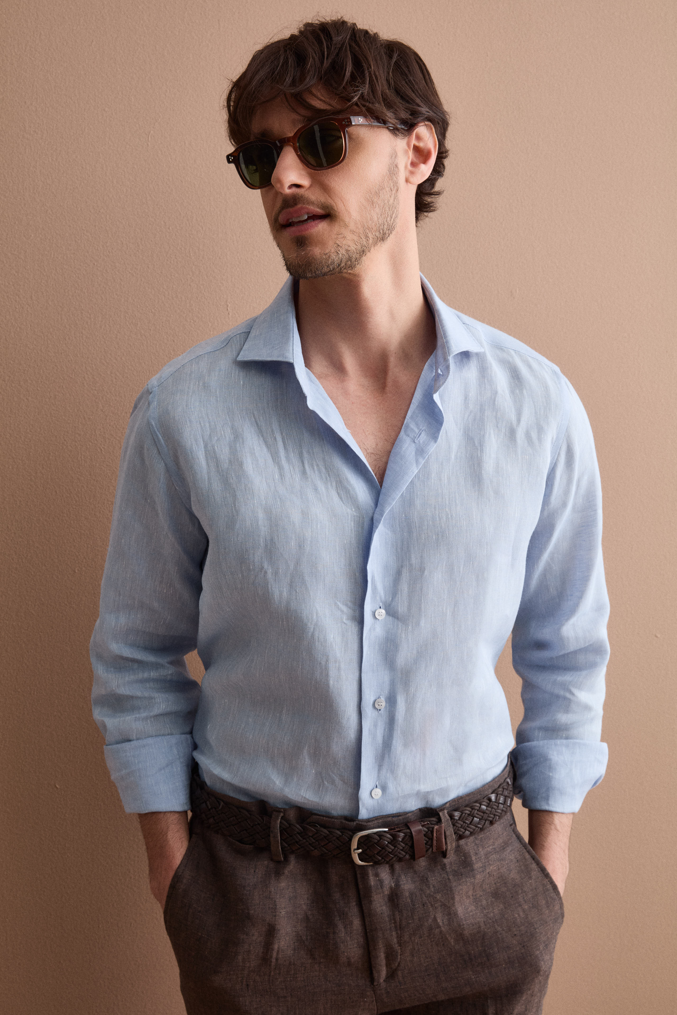 Men’s casual slim-fit linen shirt - Light blue