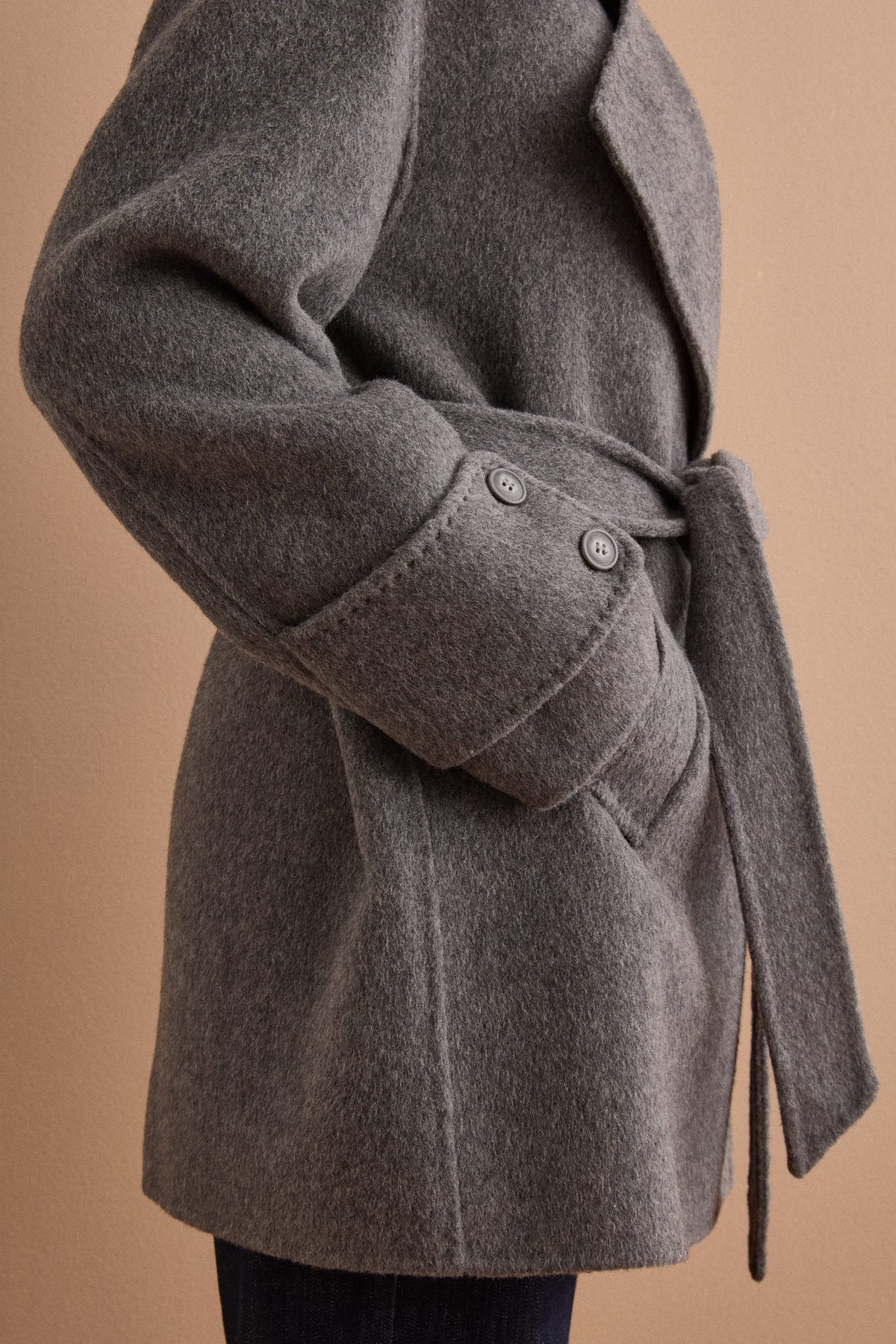 Cappotto Midi Doppiopetto con Cintura in Misto Lana - GRIGIO