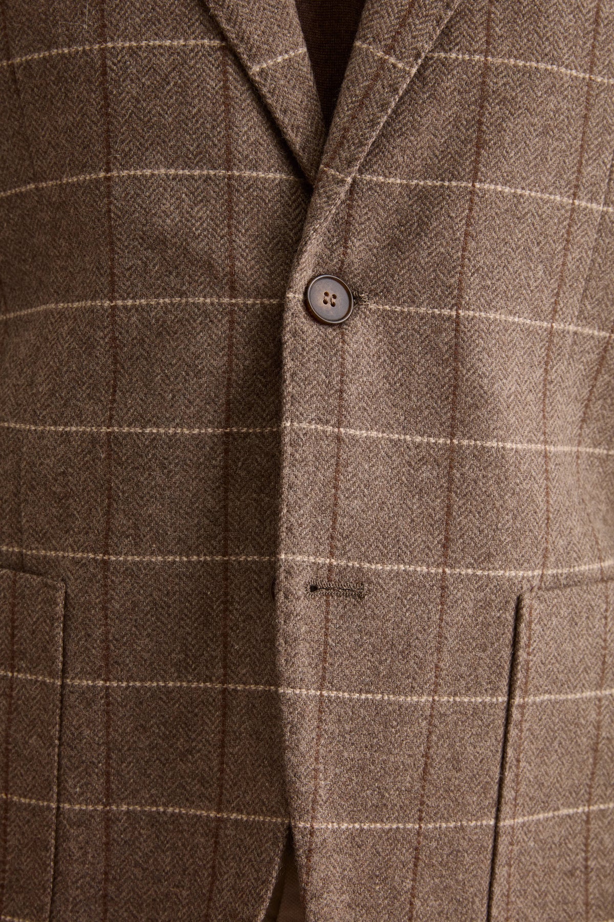 Men’s Slim-Fit Check Wool-Blend Jacket with Classic Lapels - brown