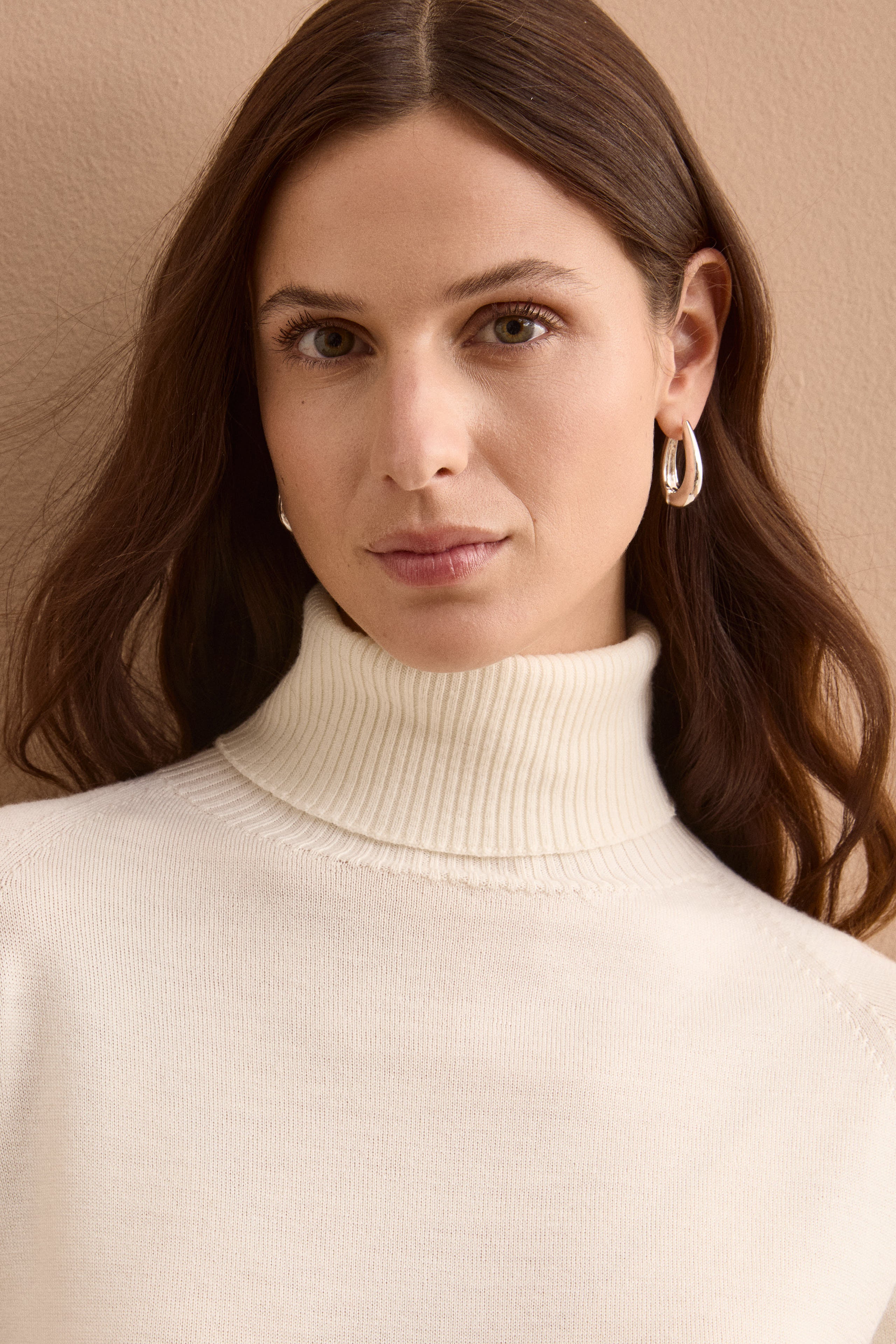 Virgin Wool Raglan Roll-Neck Sweater - ECRU