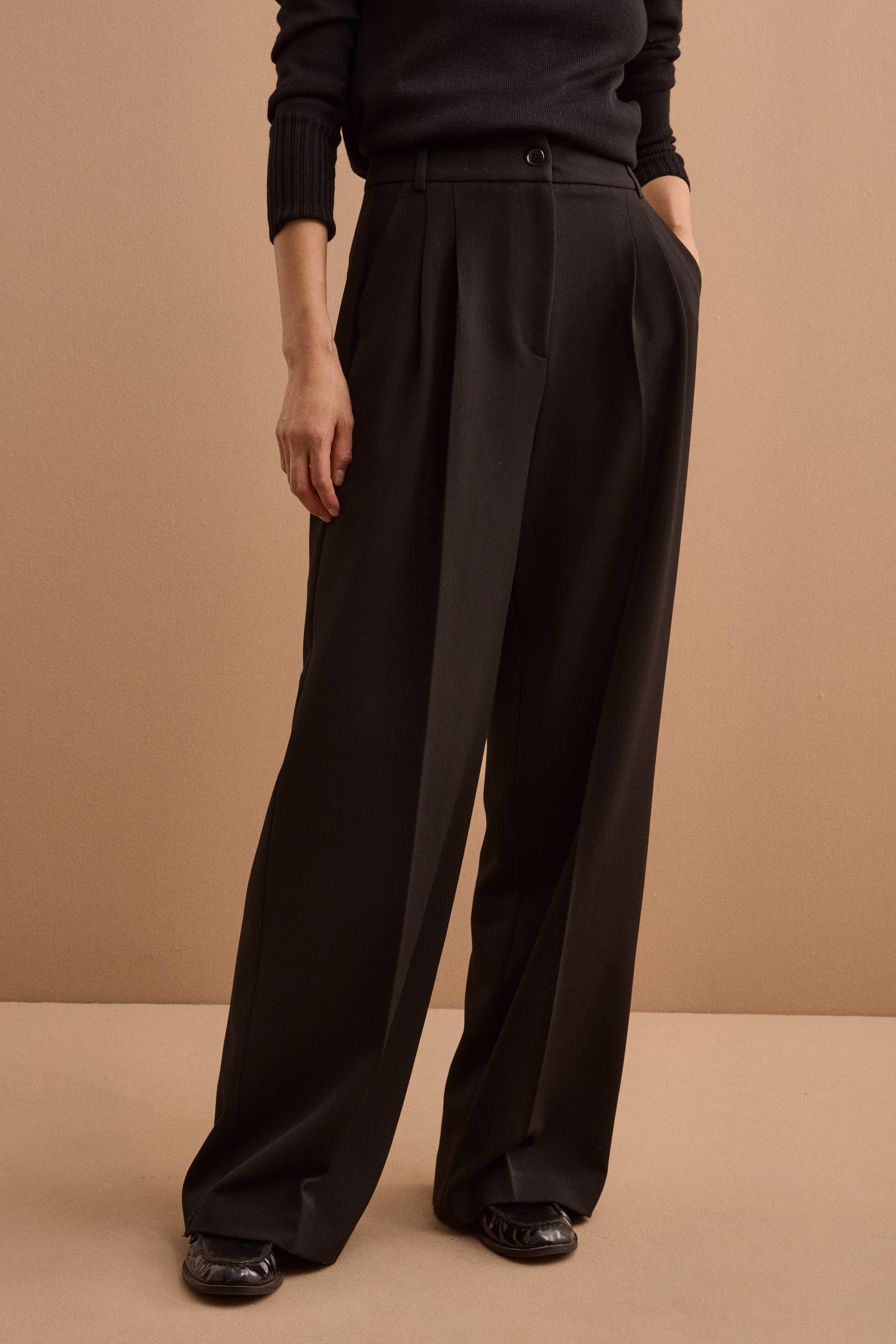 Weite Bundfaltenhose - SCHWARZ