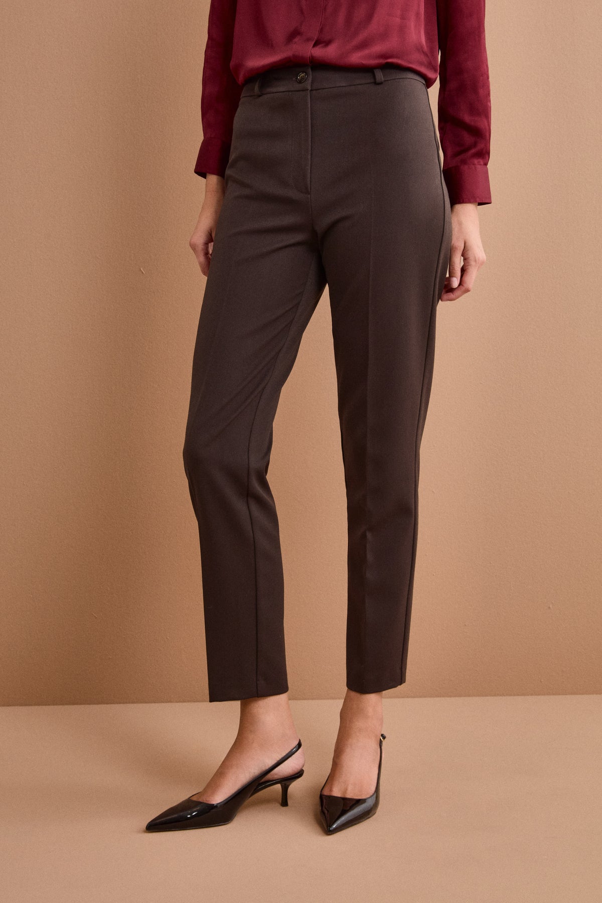 Regular Fit Cigarette Trousers - Dark brown