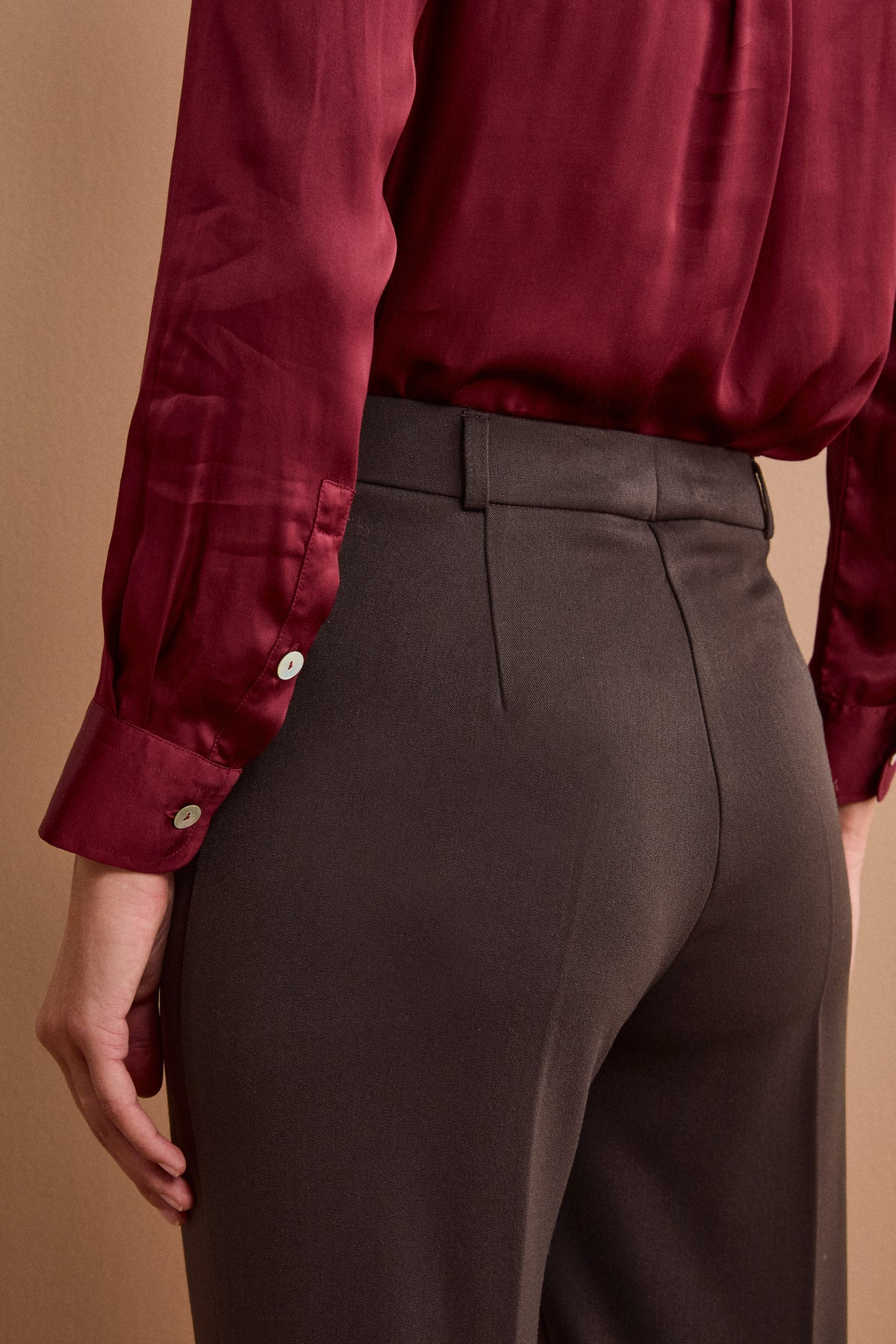 Regular Fit Cigarette Trousers - Dark brown