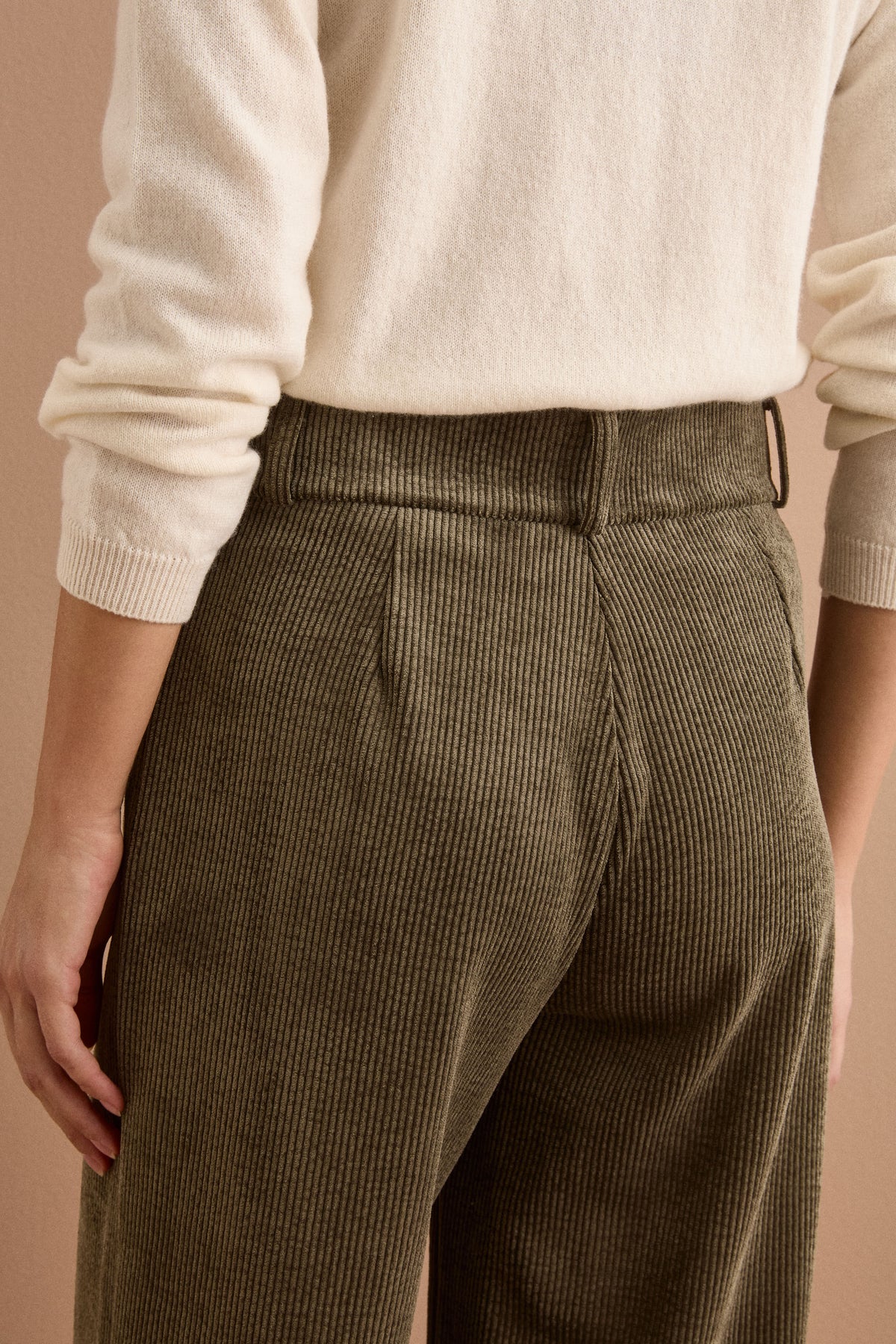 Pantalone Morbido in Velluto a Coste - VERDE MILITARE