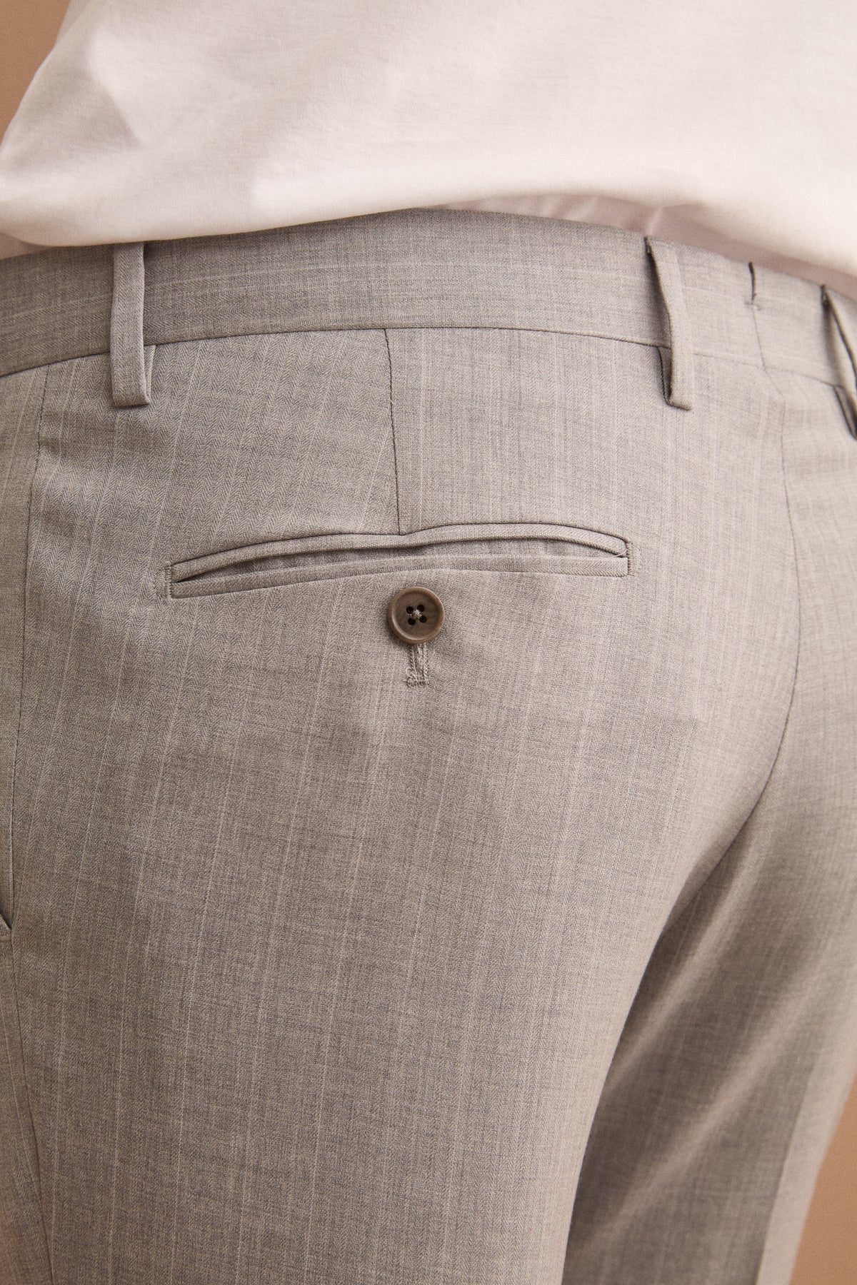 Slim Fit Double-Breasted Suit in Nobility 150’s Virgin Wool - Light Grey Striped