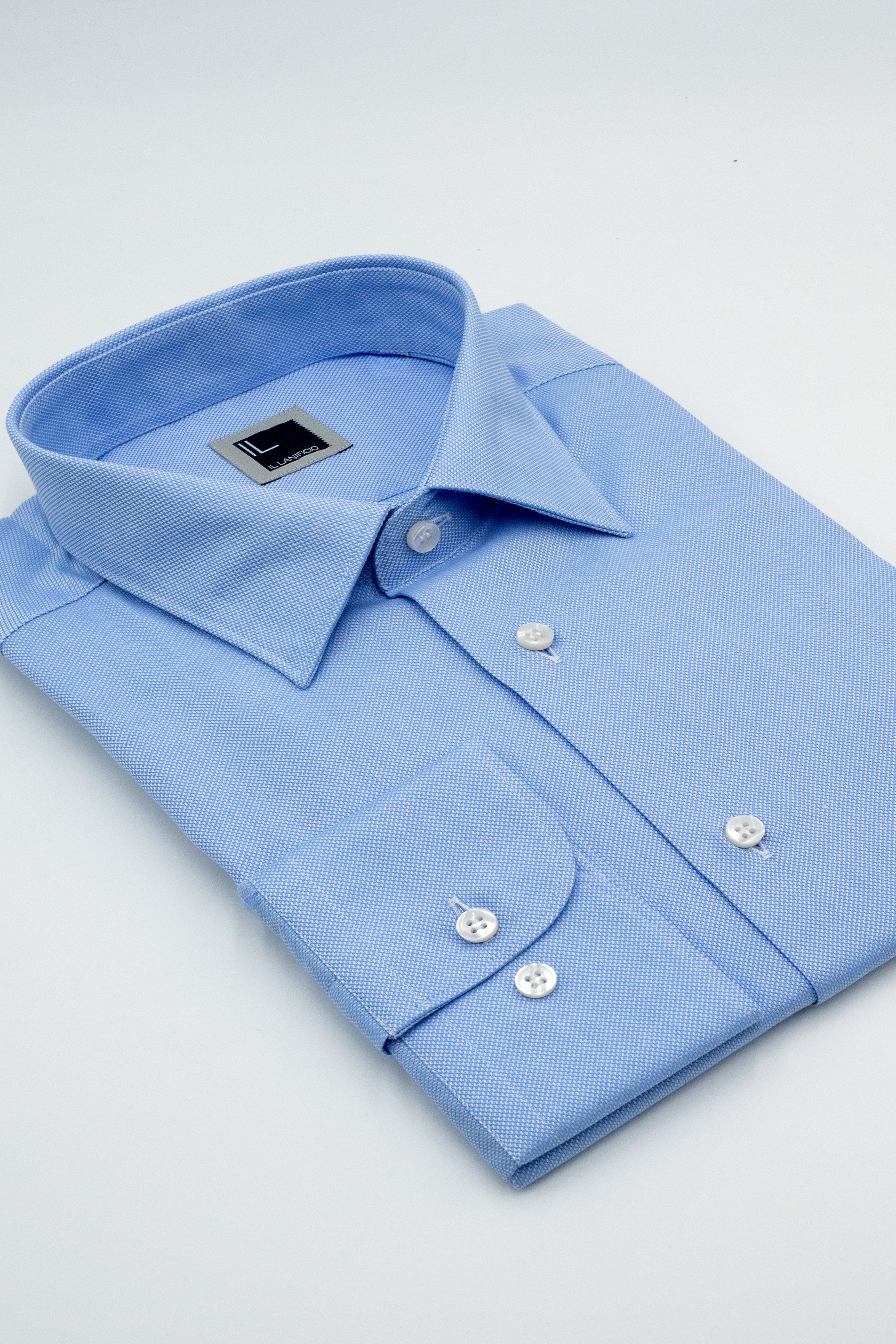 Camicia Regolare con Collo Classico - AZZURRO