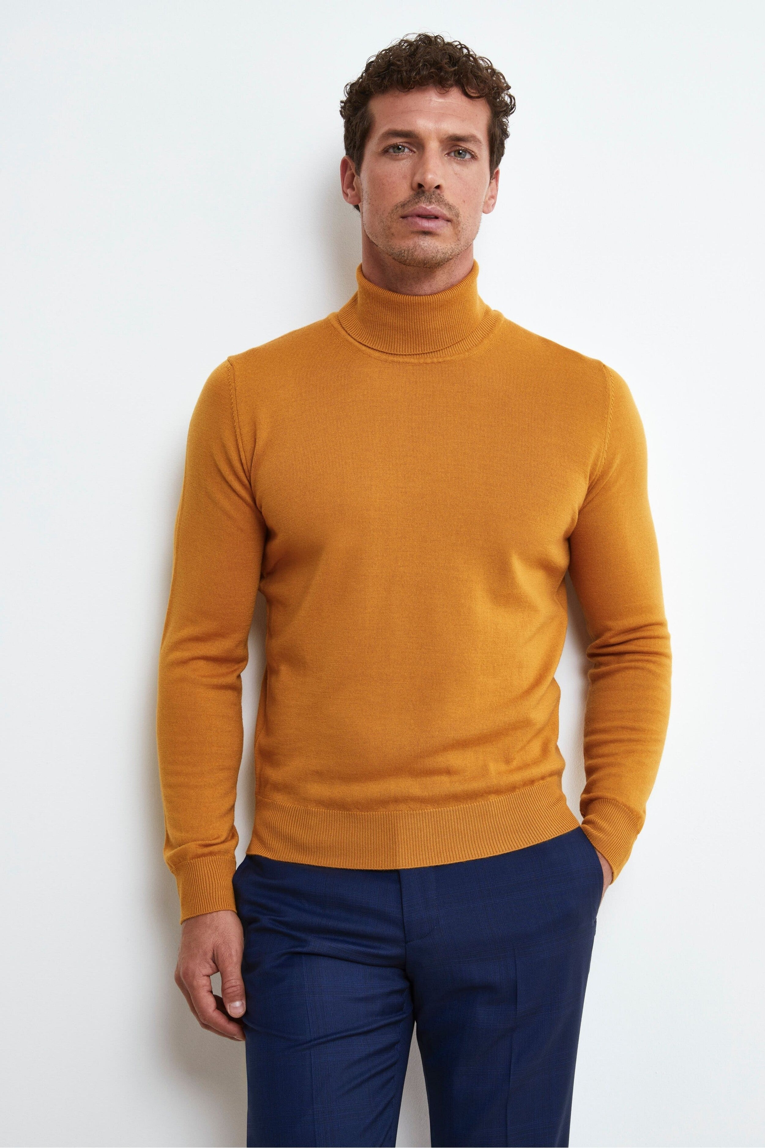 Merino Wool Turtleneck Mustard 46
