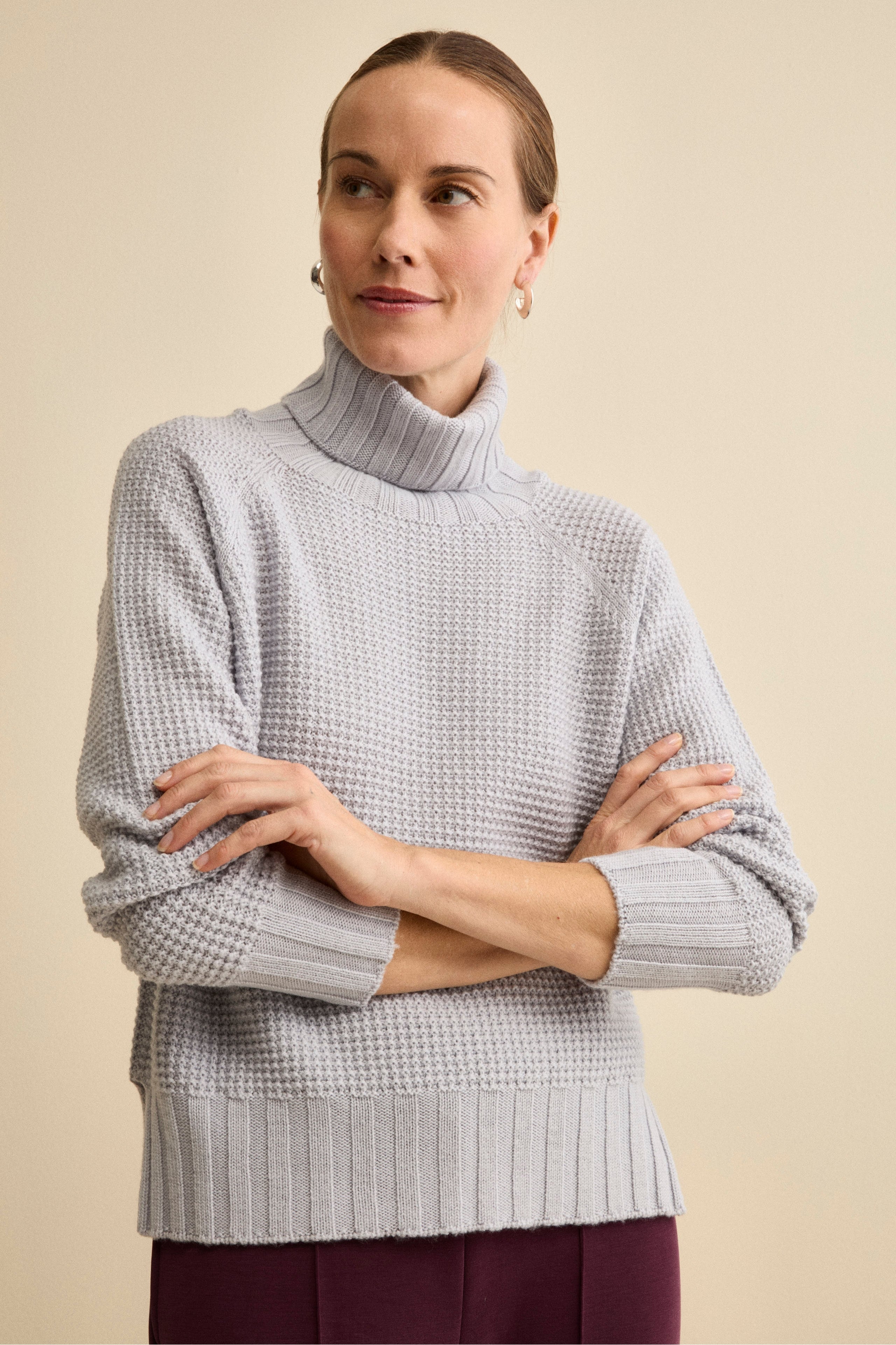 Soft Textured Merino Wool Turtleneck - Light grey