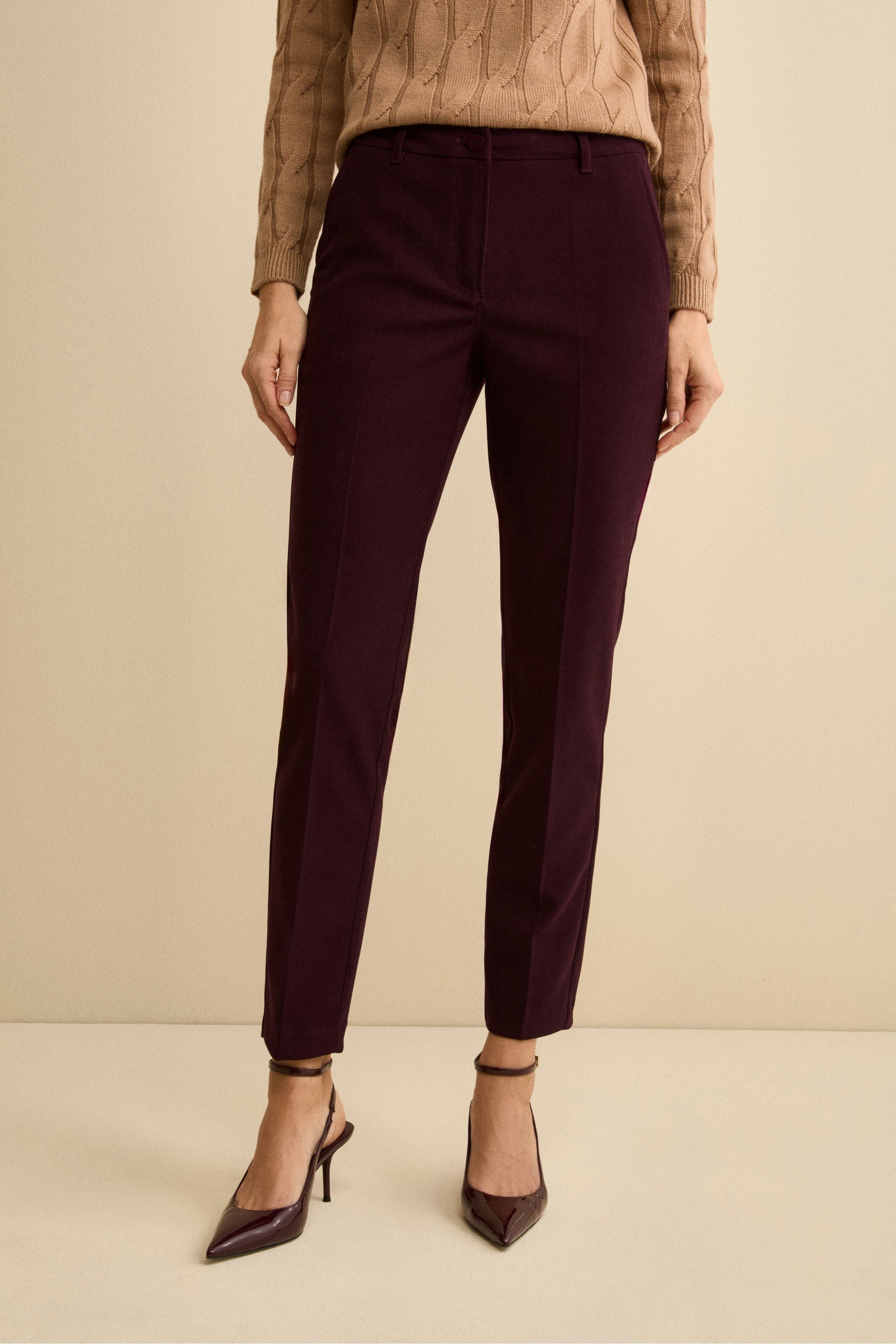 Regular-Fit Cigarette Trousers in Velvet - Burgundy