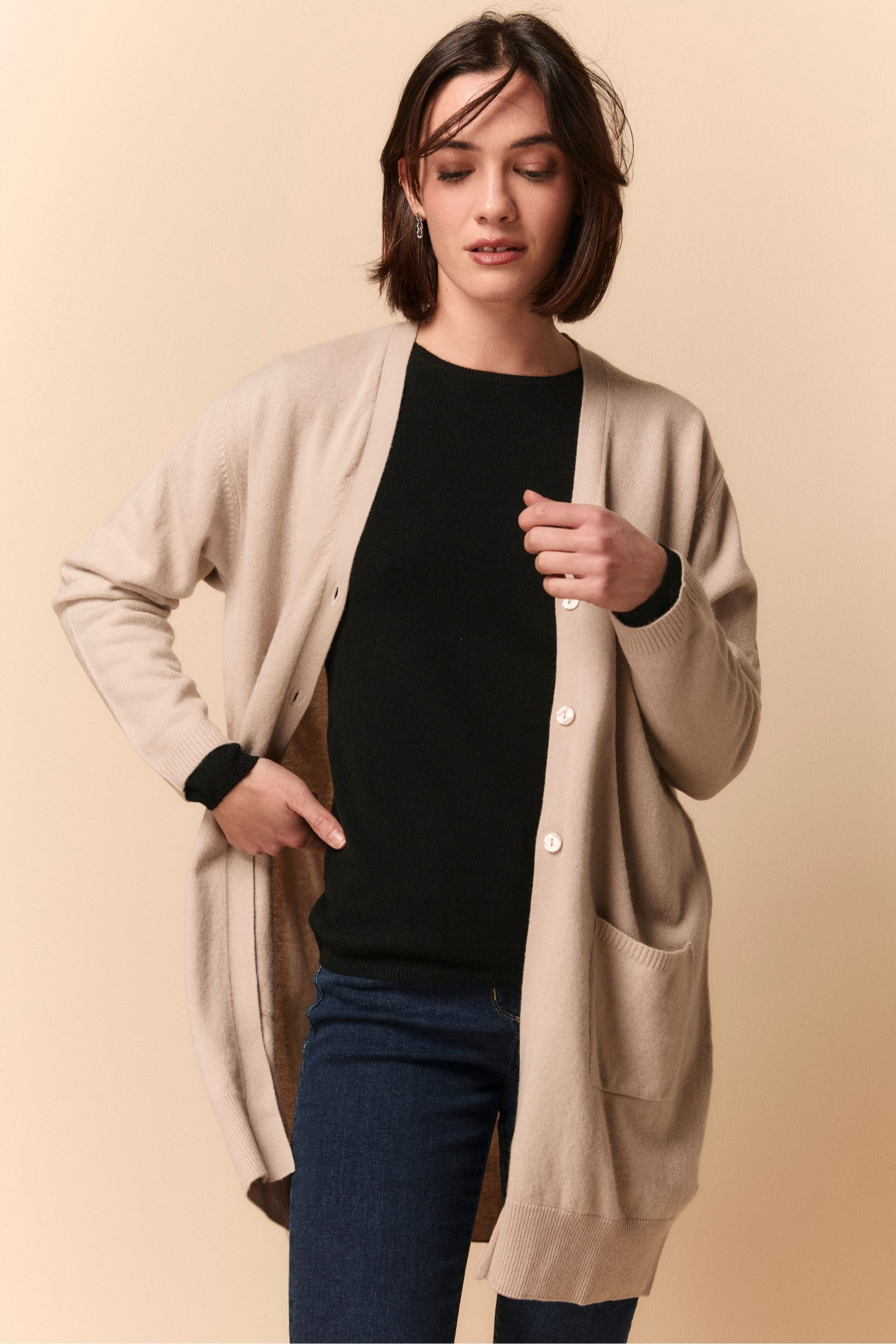 Long Cardigan with Pockets in Wool and Cashmere Light brown 42