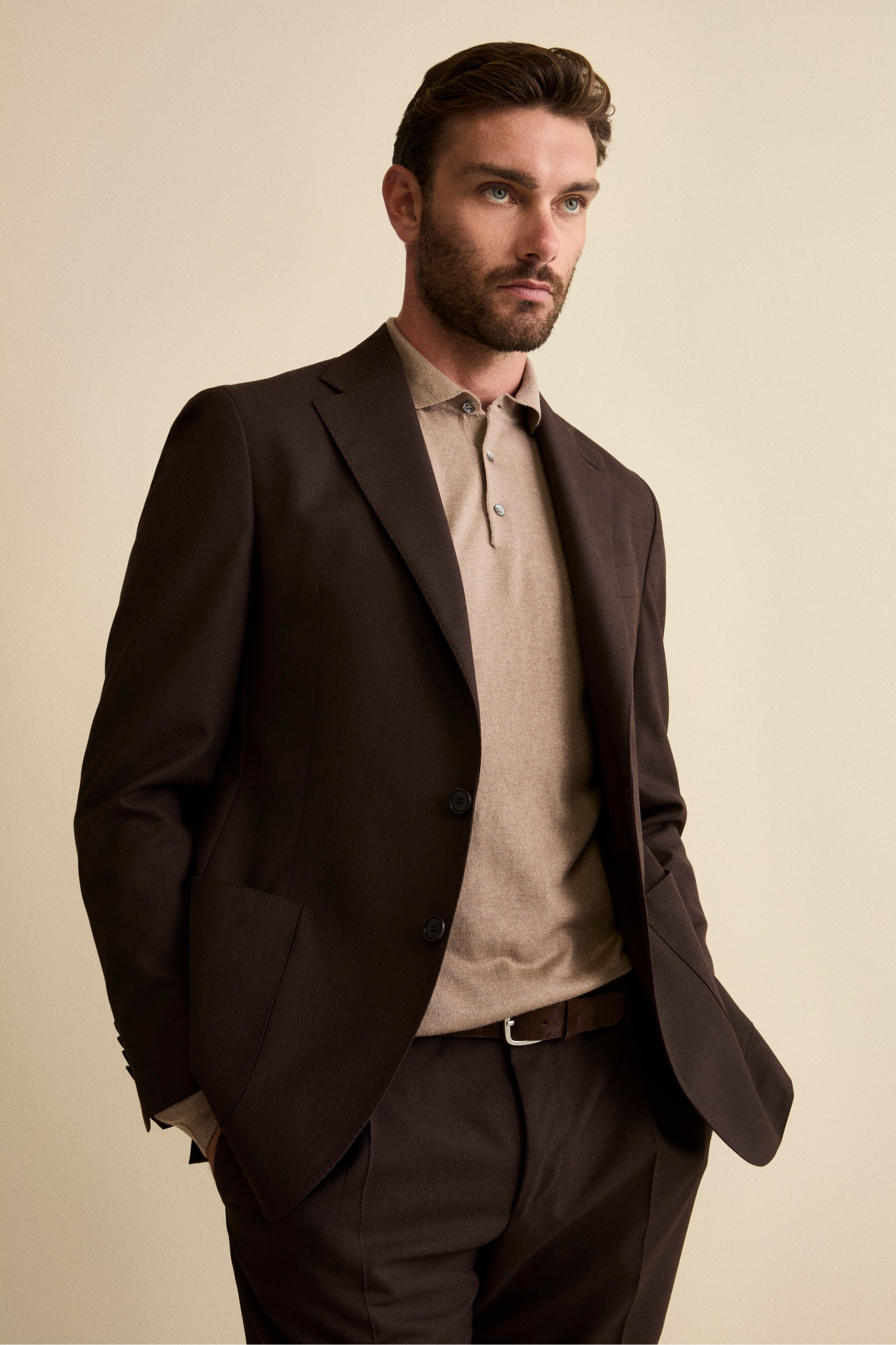 Semi-Lined Slim Fit Suit in Virgin Wool - brown