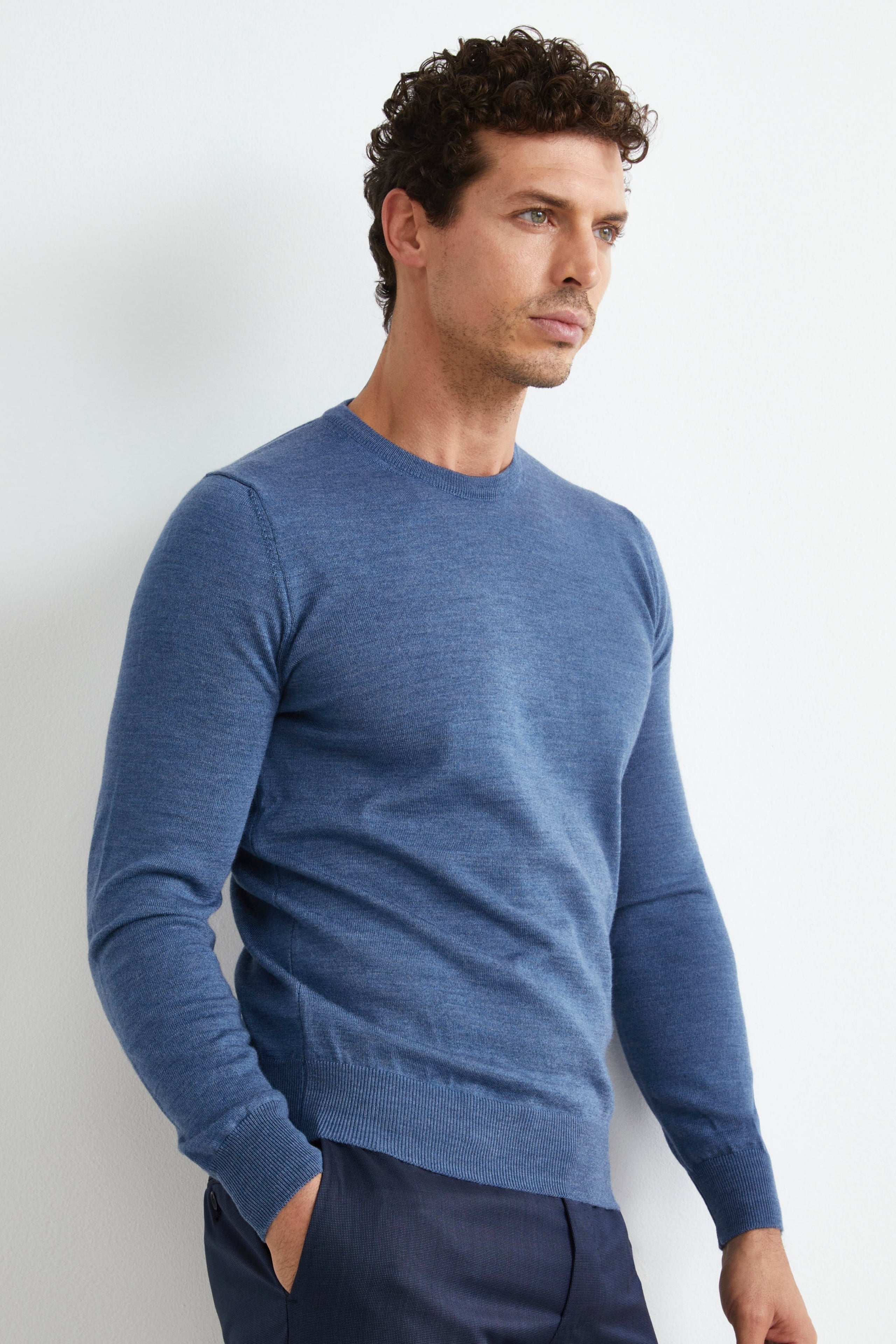 Pull col V en laine mérinos gris femme | The Kooples Pull col V en laine mérinos gris femme | The Kooples