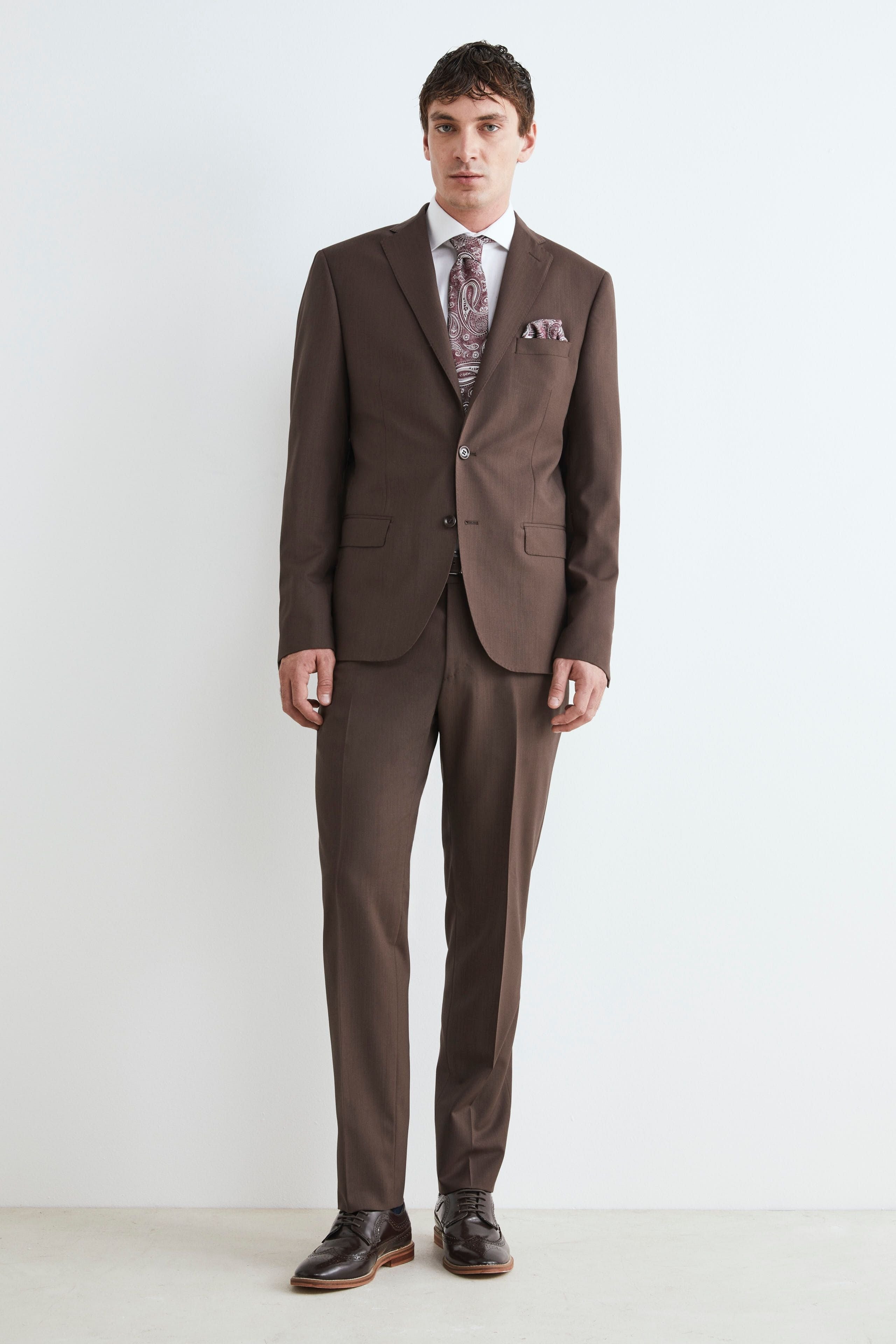 Men’s formal Suit brown 44 - Main Image
