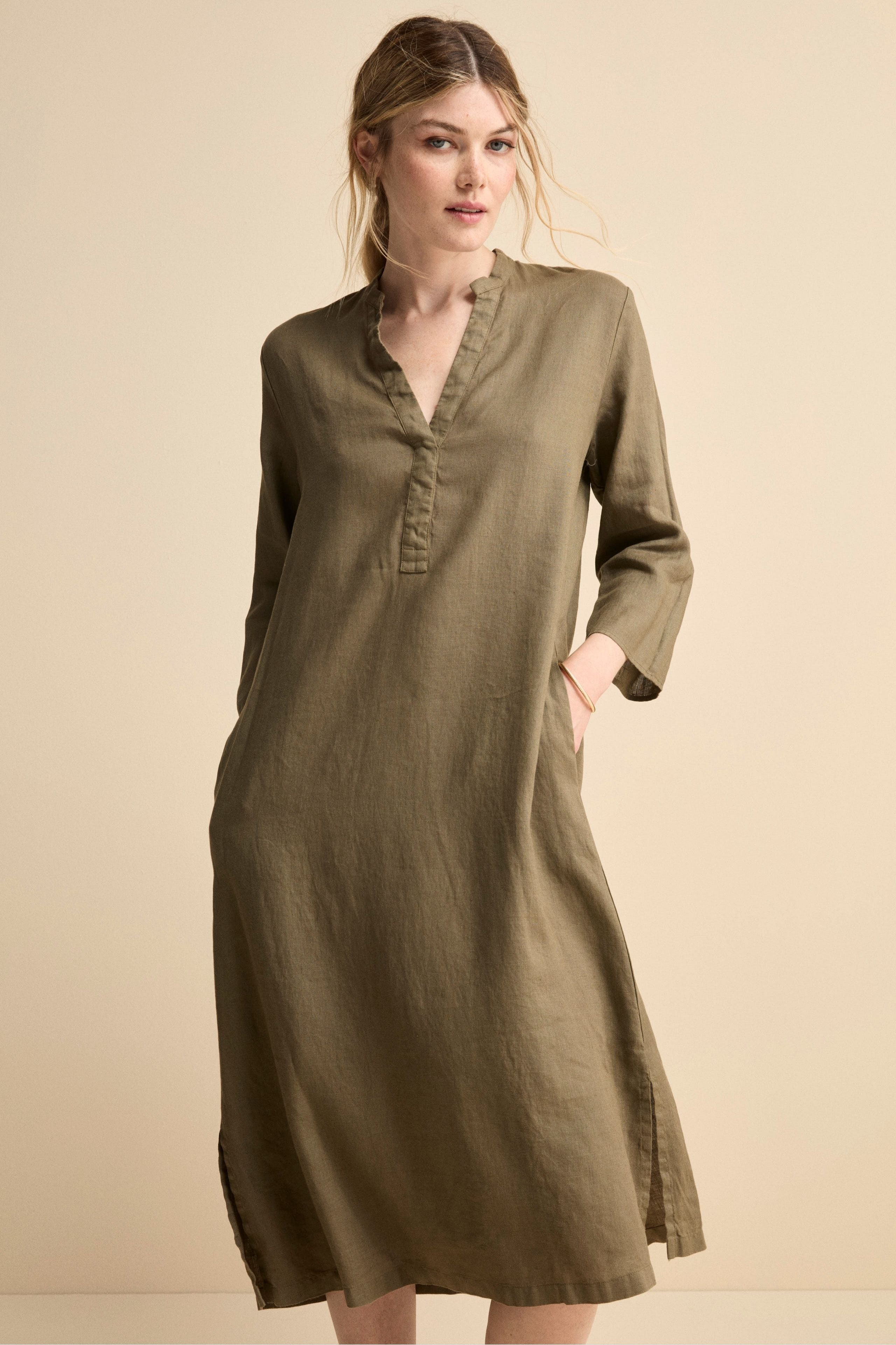 puro lino dress V-Lino Dress
