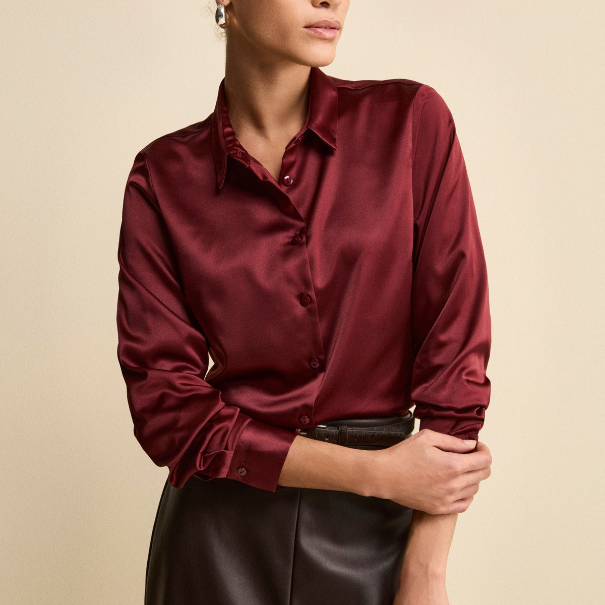 Soft Satin Shirt with Buttons - Burgundy