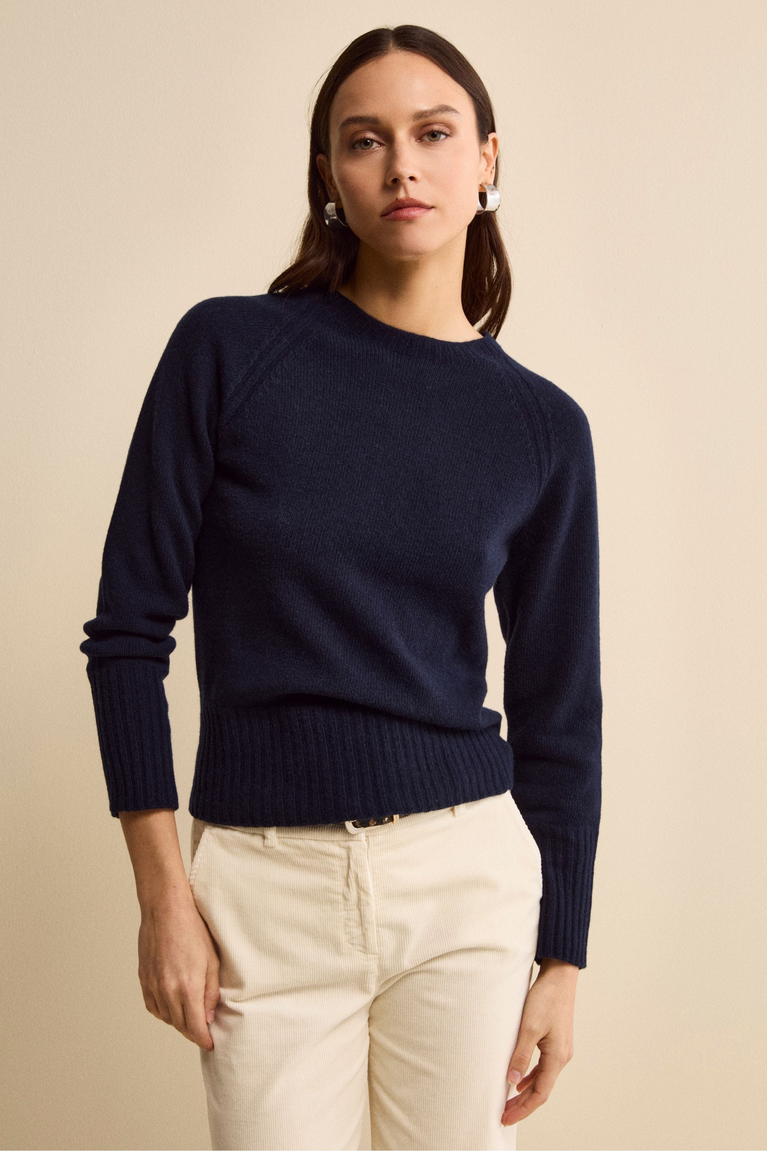 Raglan Crewneck in Wool and Cashmere - BLUE