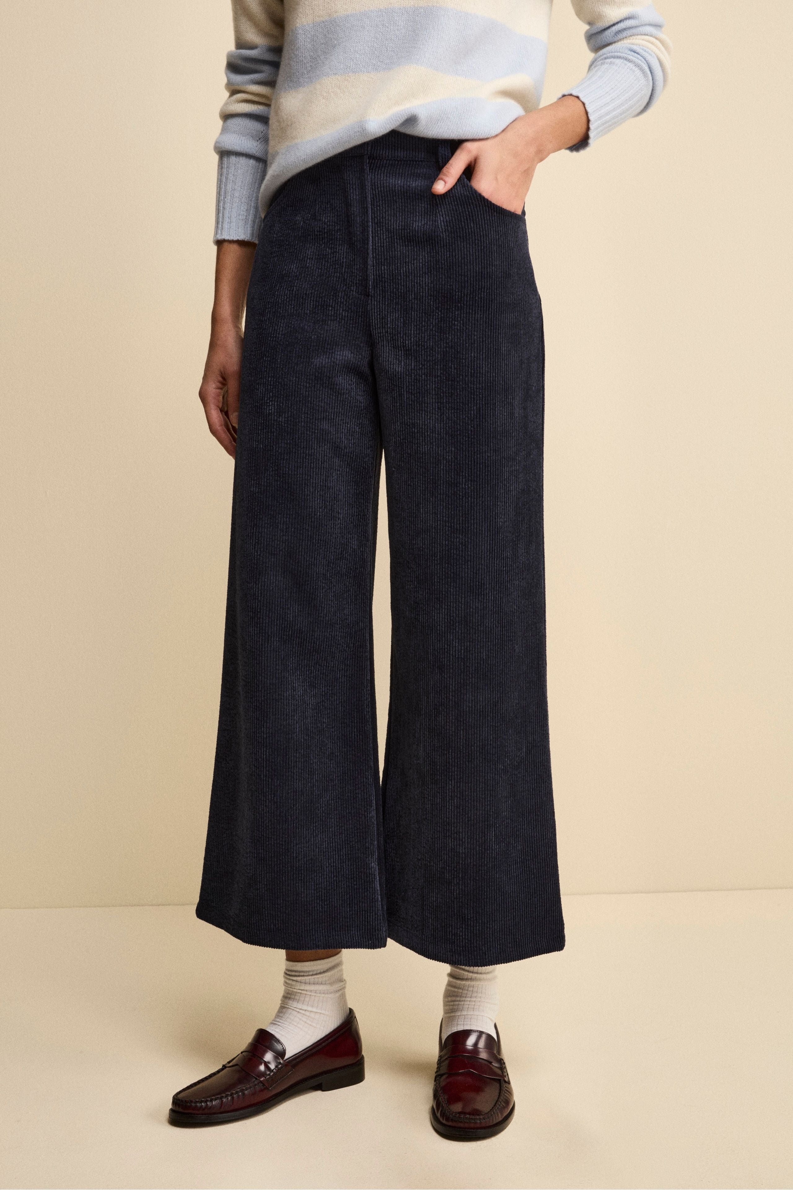 Cropped Wide-Leg Corduroy Trousers - BLUE