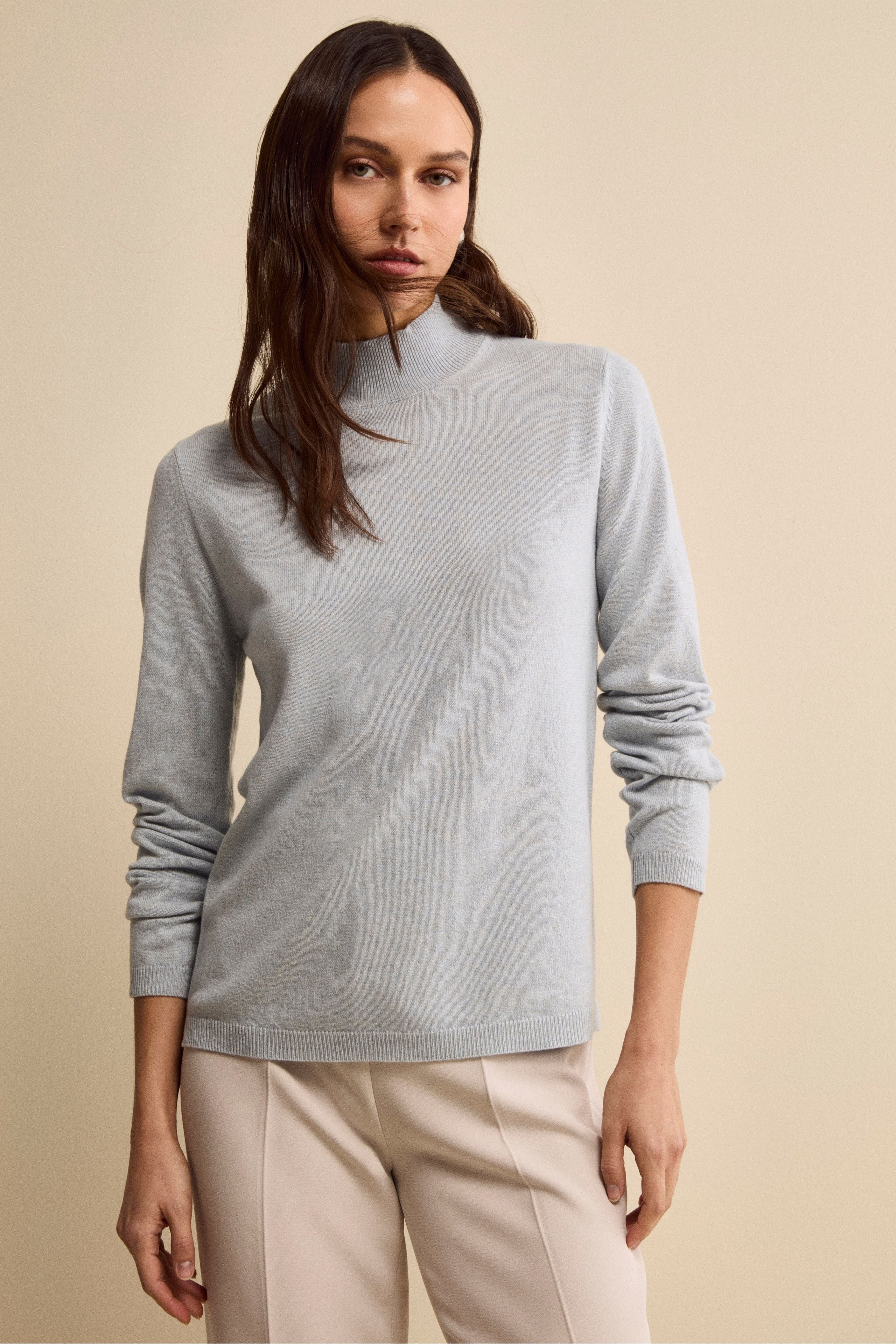 Turtleneck in Silk and Cashmere - Light blue