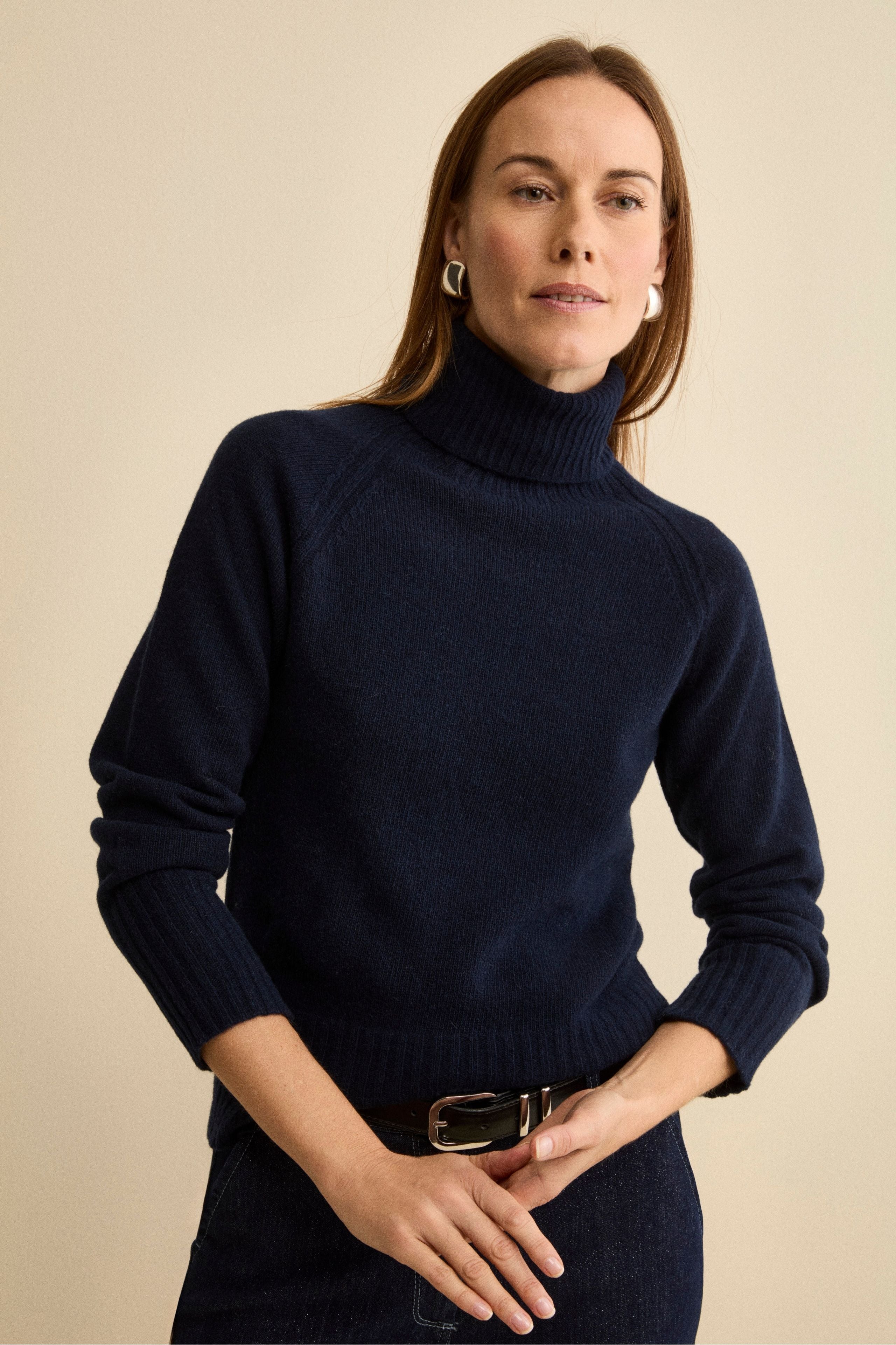 Raglan Turtleneck in Wool and Cashmere with Ribbed Neck - BLUE