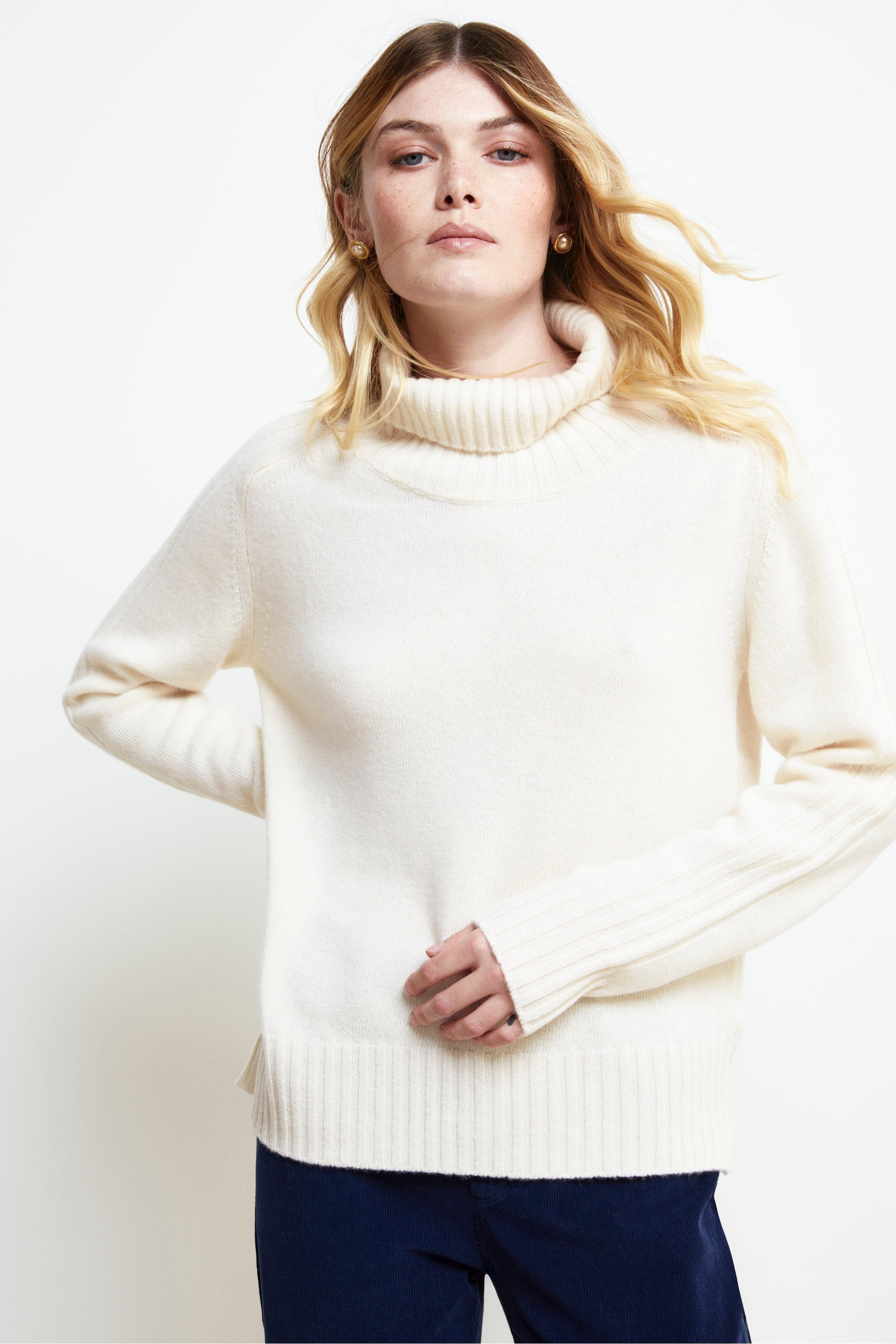 Dolcevita Raglan in Lana e Cashmere - LATTE