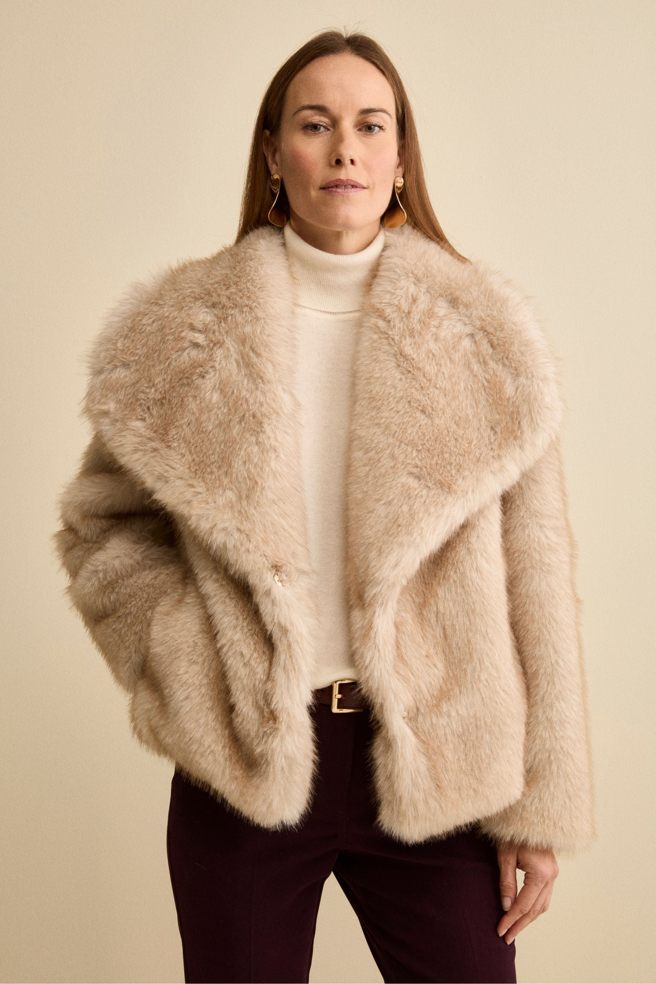 Short Lined Fur Jacket BEIGE 38