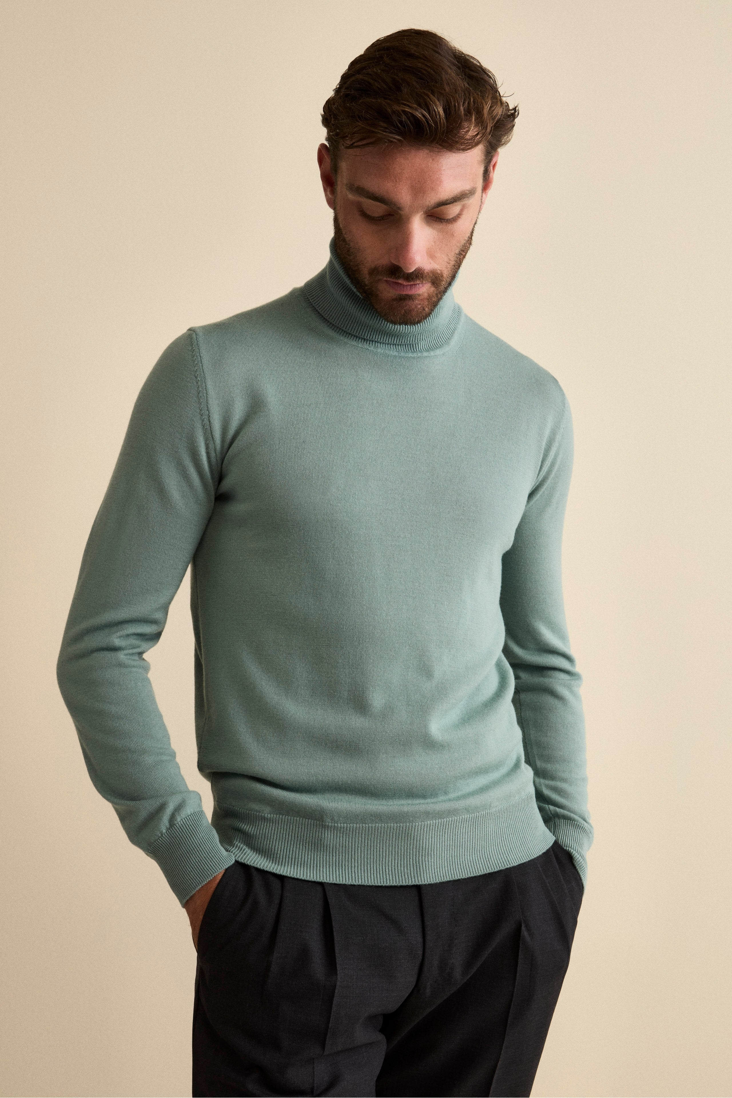 Merino Wool Turtleneck - Sage green