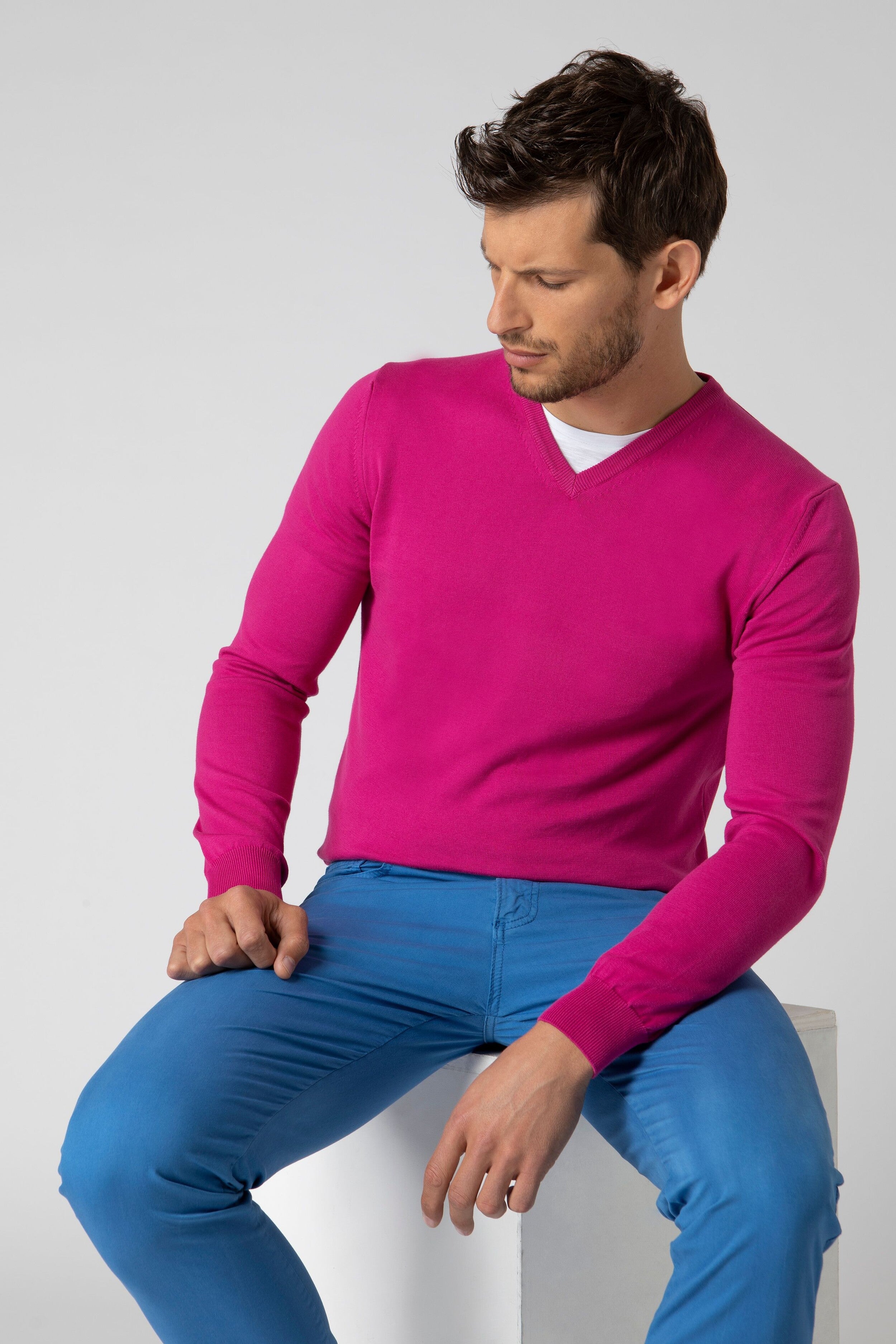 Maglione scollo V in cotone - FUXIA